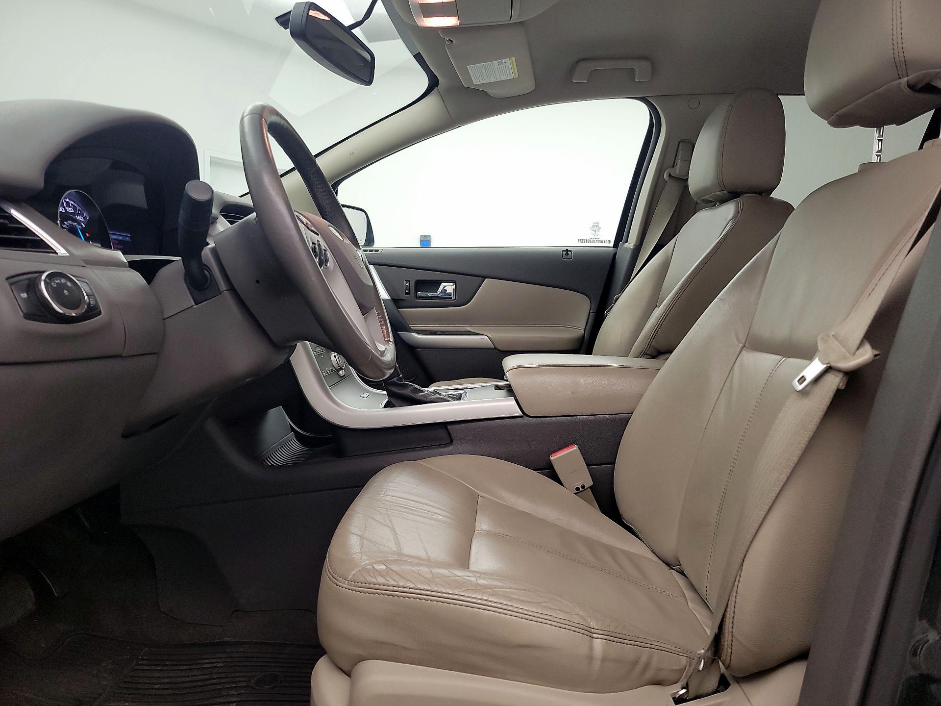Thumbnail: 2013 Ford Edge - 11
