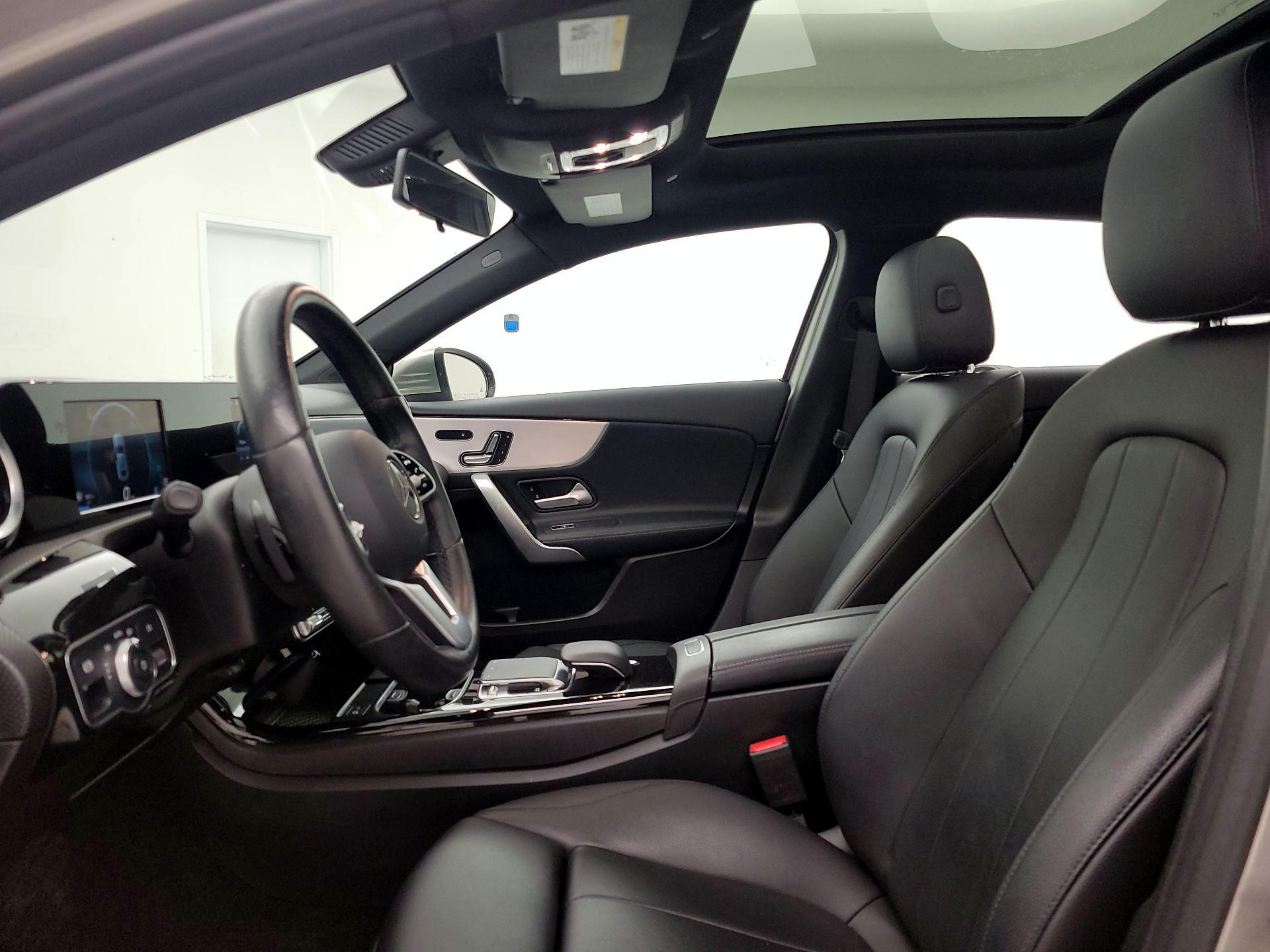 Thumbnail: 2019 Mercedes-Benz A-Class - 11