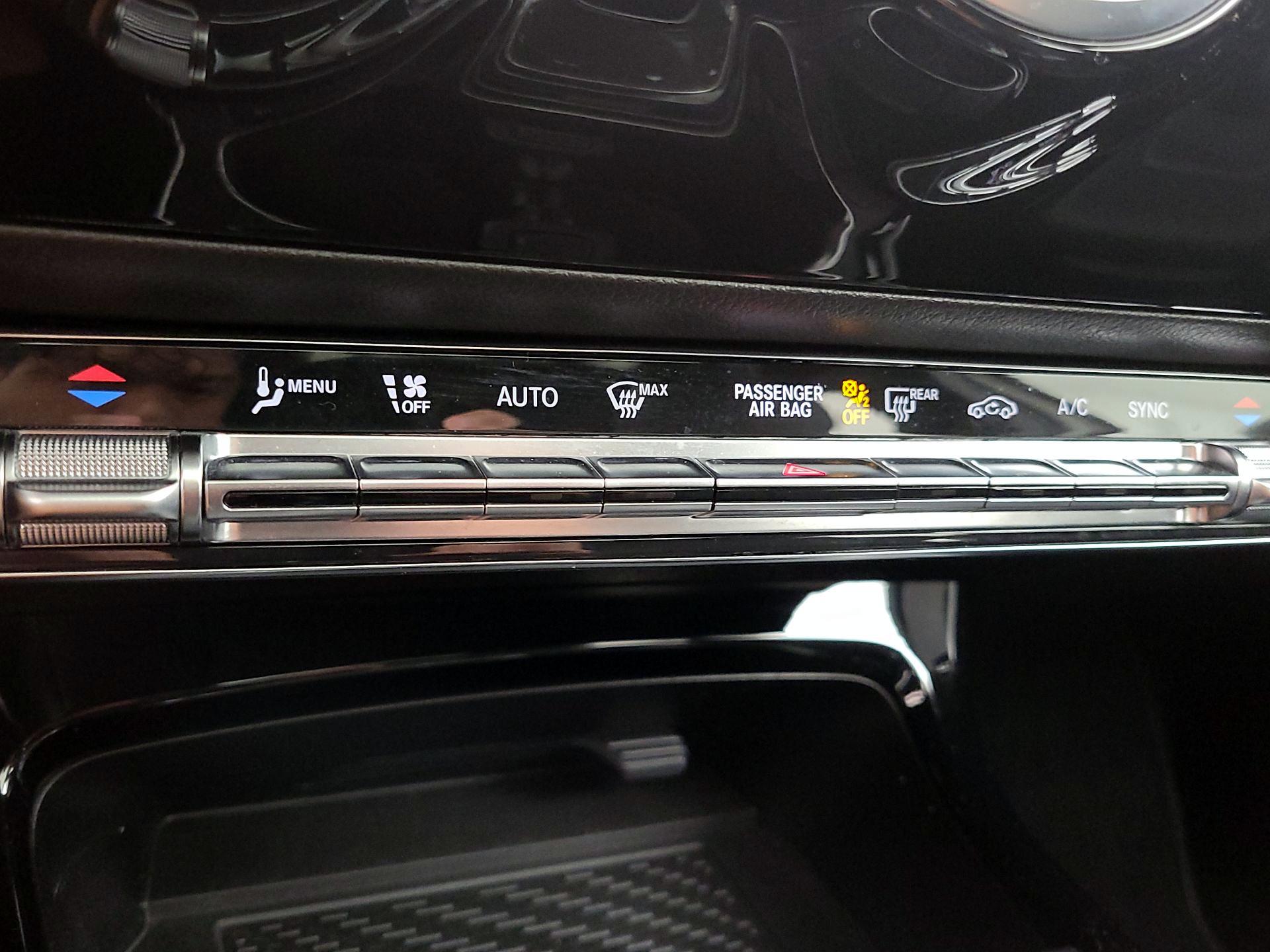 Thumbnail: 2019 Mercedes-Benz A-Class - 16