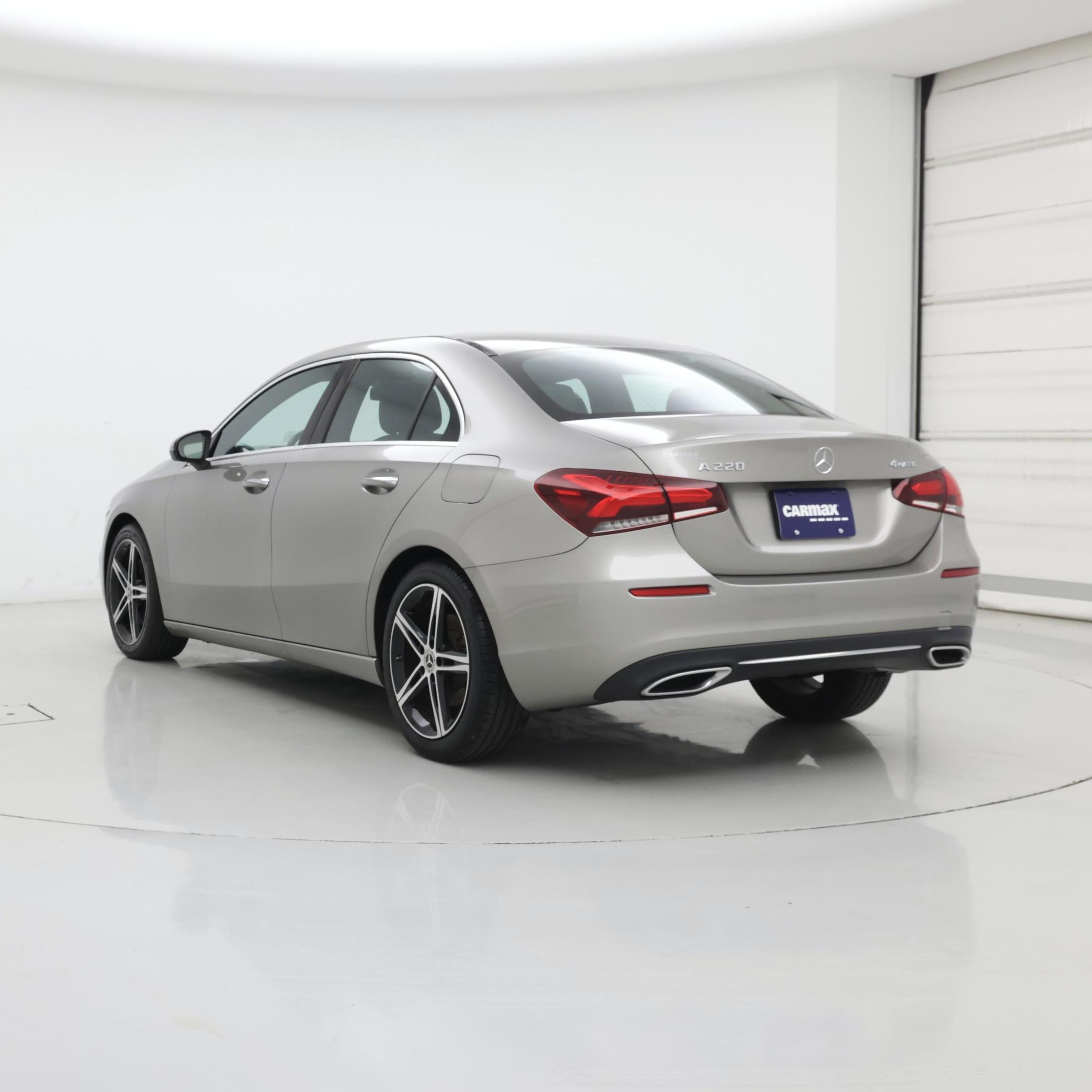Thumbnail: 2019 Mercedes-Benz A-Class - 2