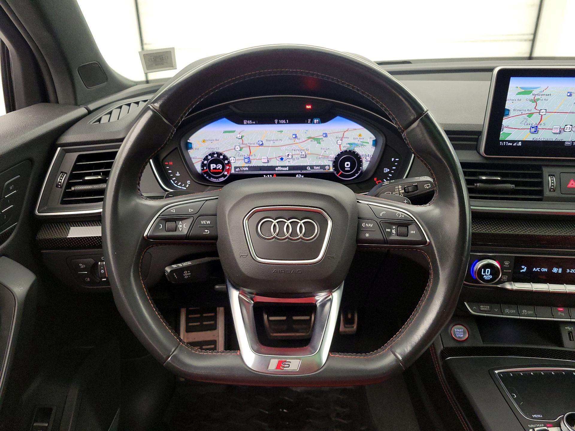 Thumbnail: 2019 Audi SQ5 - 10
