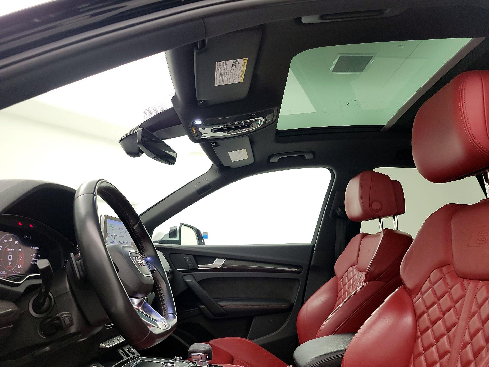 Thumbnail: 2019 Audi SQ5 - 20