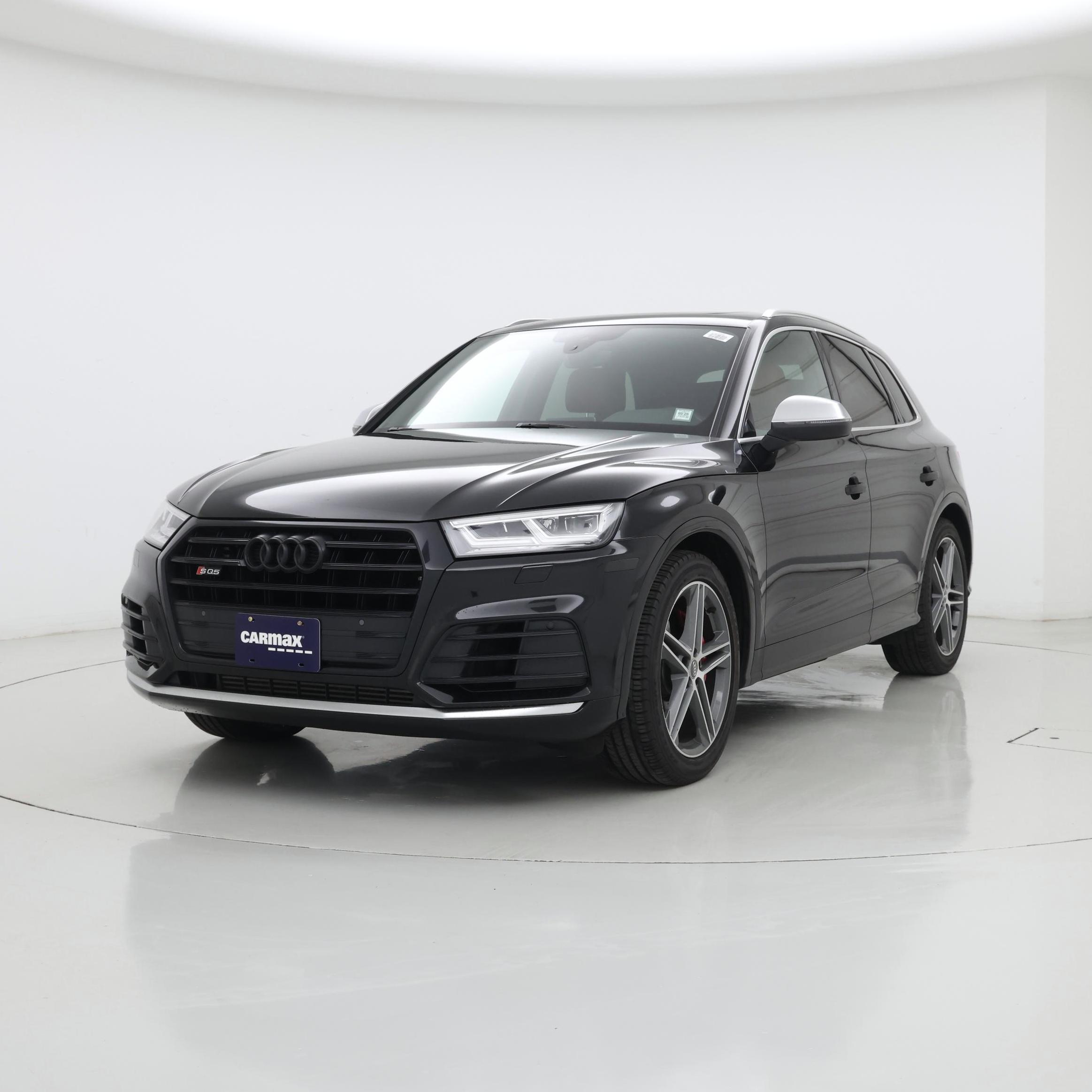 Thumbnail: 2019 Audi SQ5 - 4