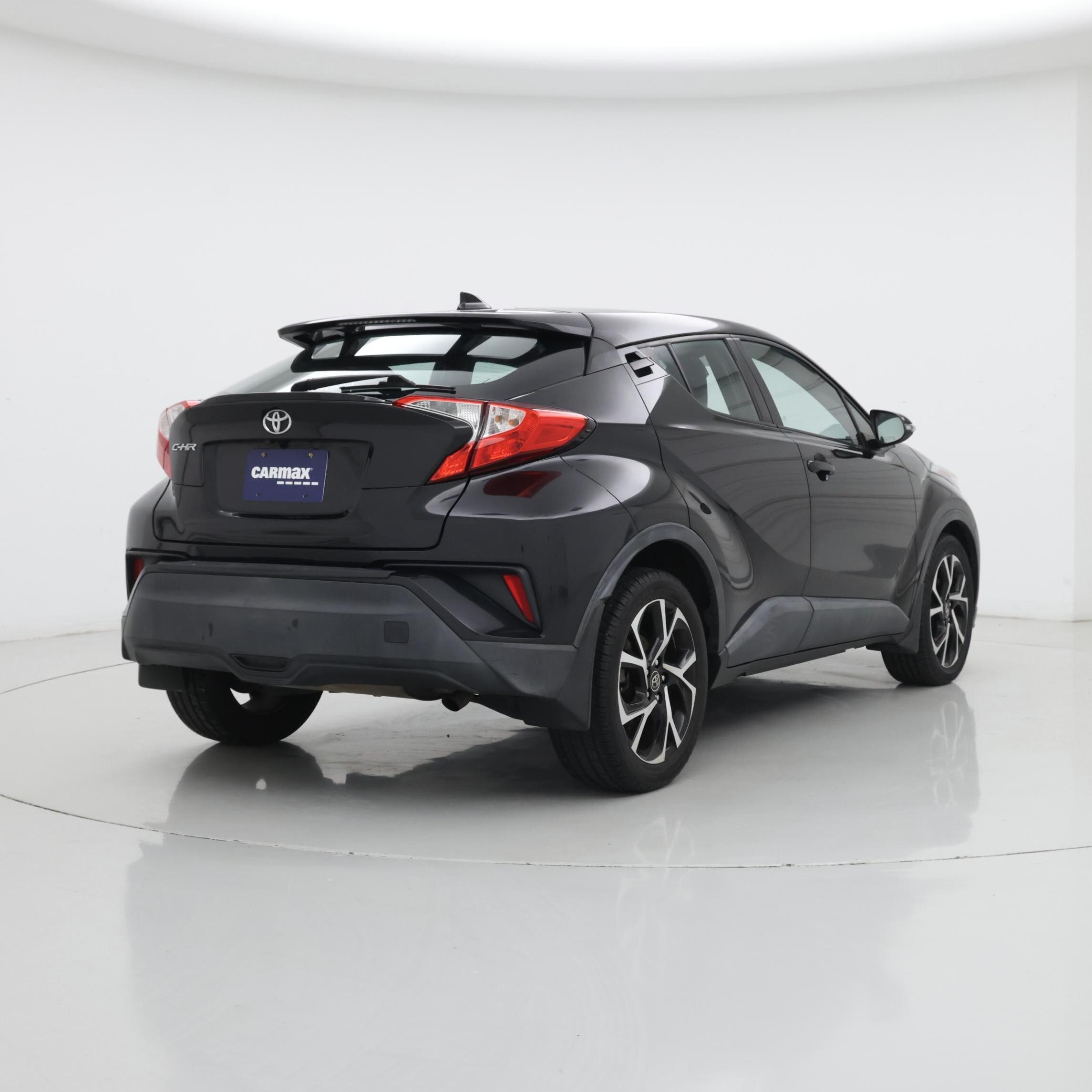 Thumbnail: 2018 Toyota C-HR - 8