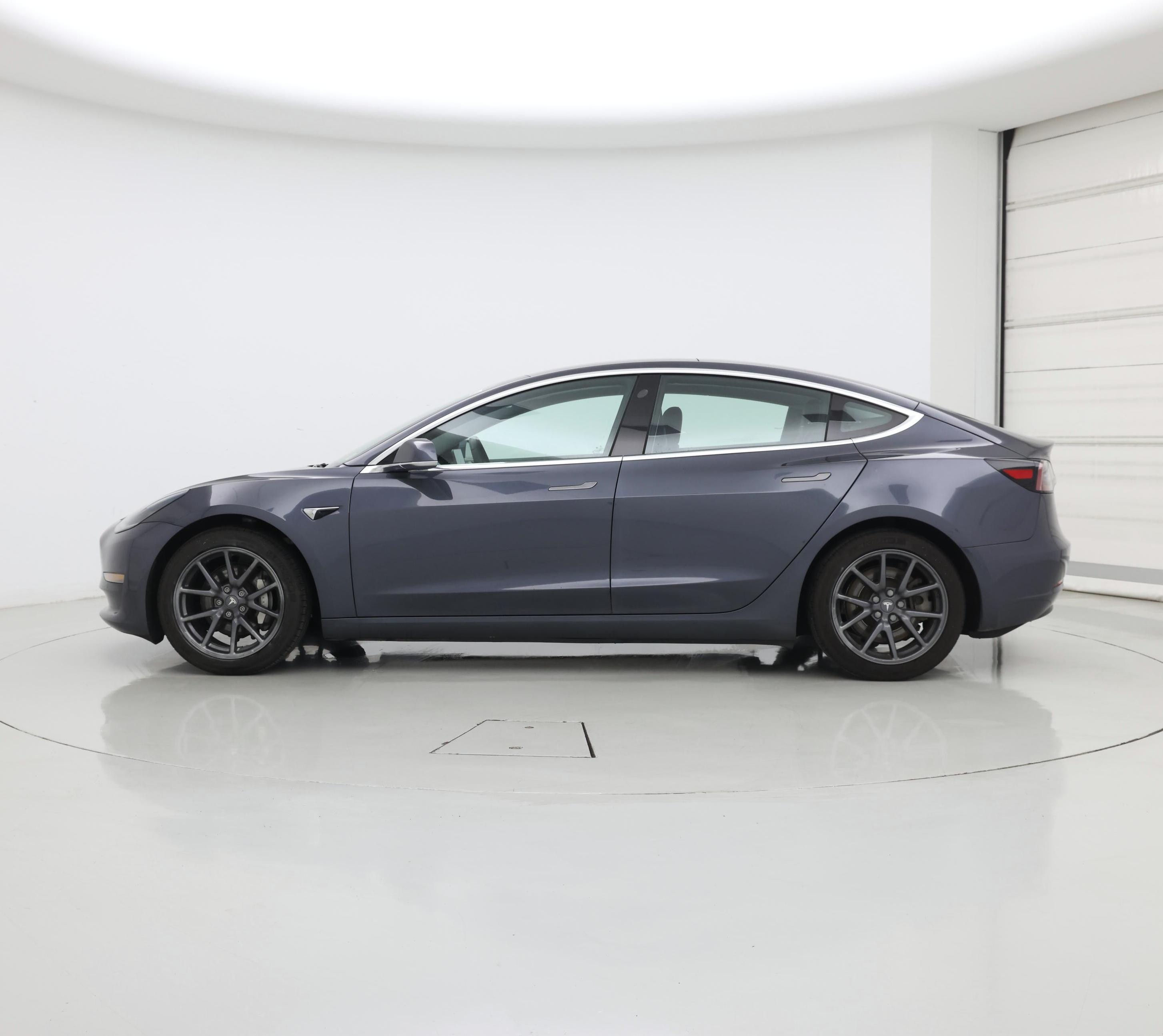 Thumbnail: 2019 Tesla Model 3 - 3