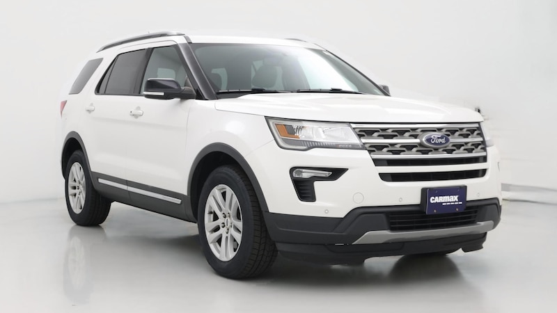 2018 Ford Explorer XLT Hero Image