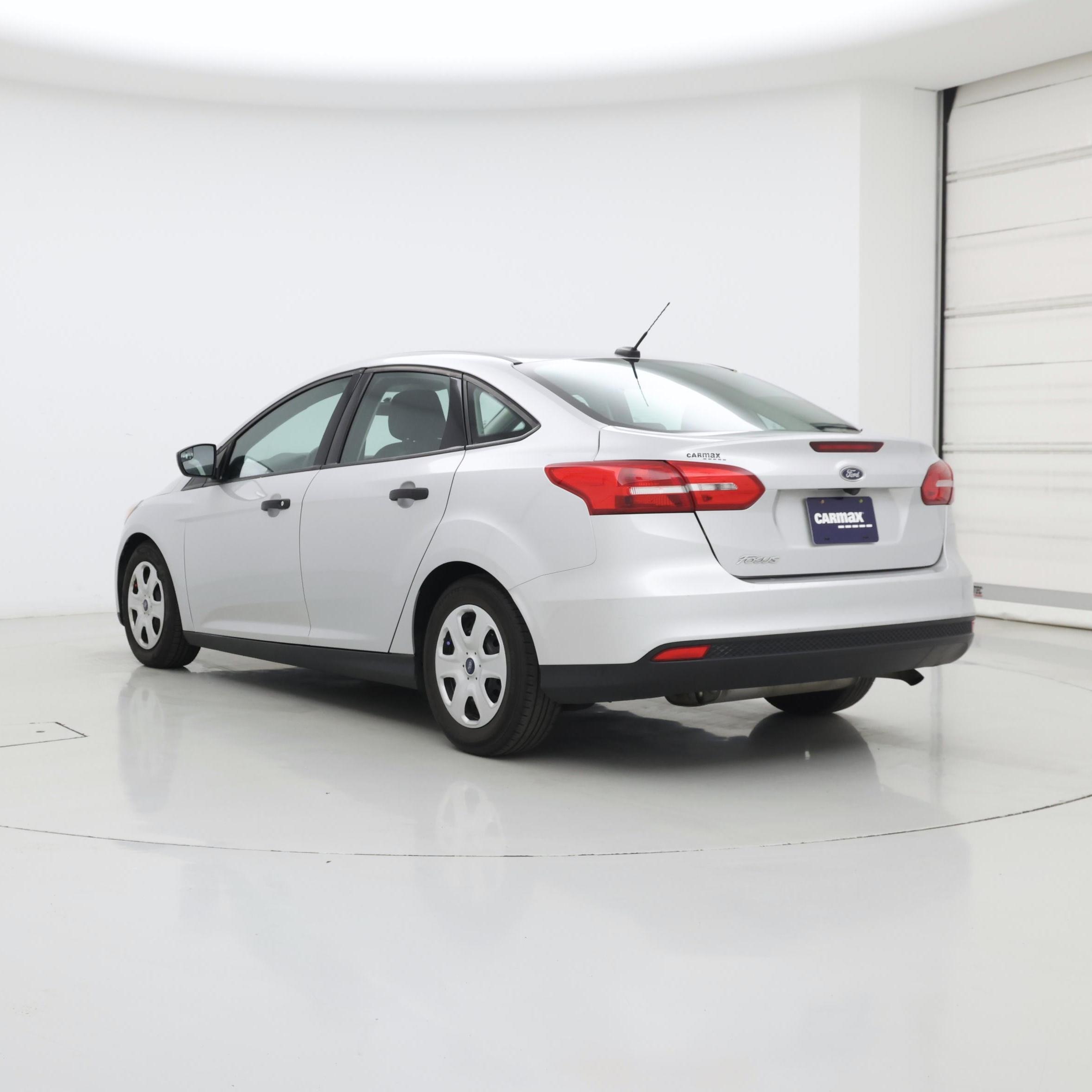 Thumbnail: 2016 Ford Focus - 2