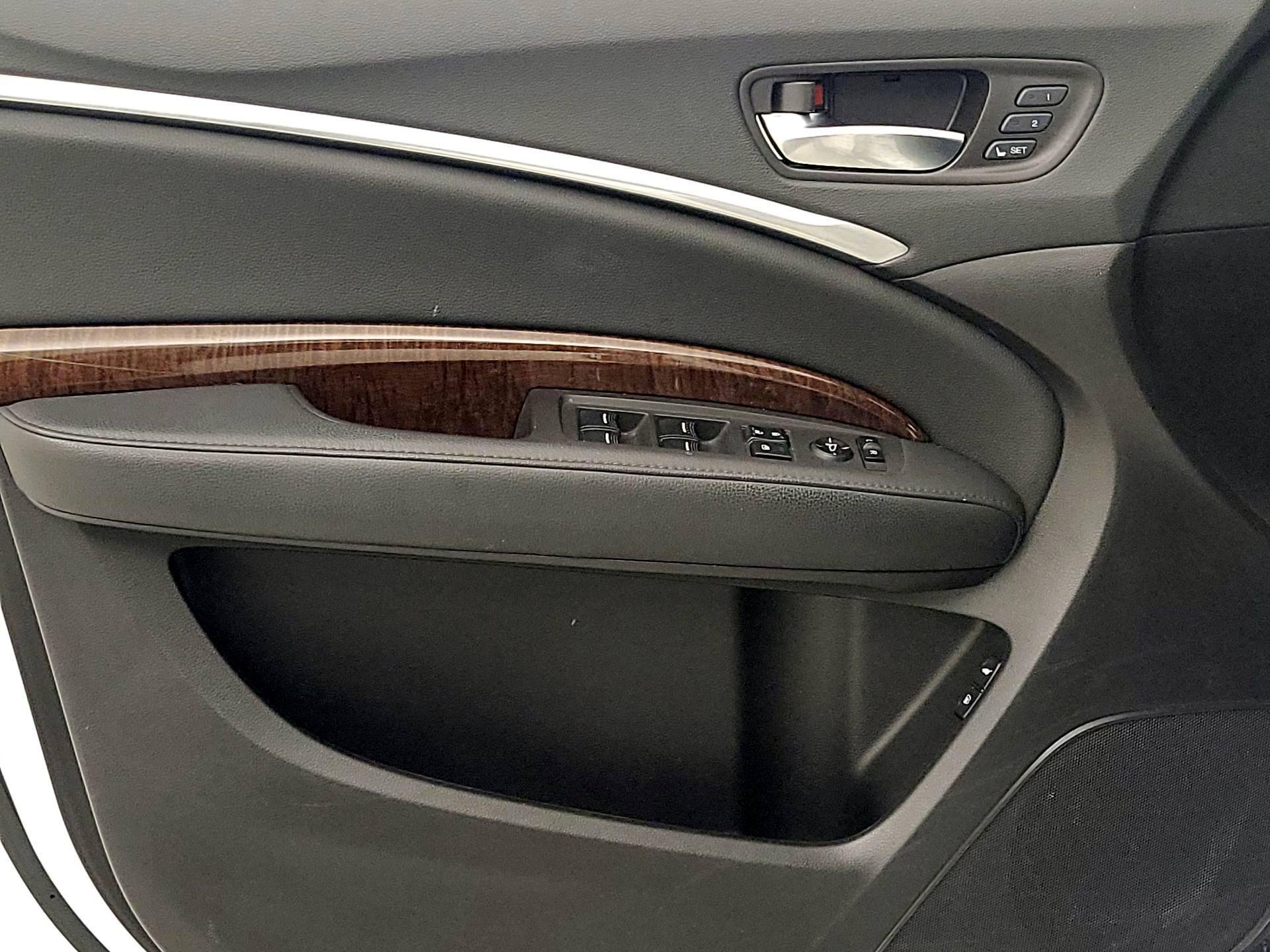 Thumbnail: 2020 Acura MDX - 12