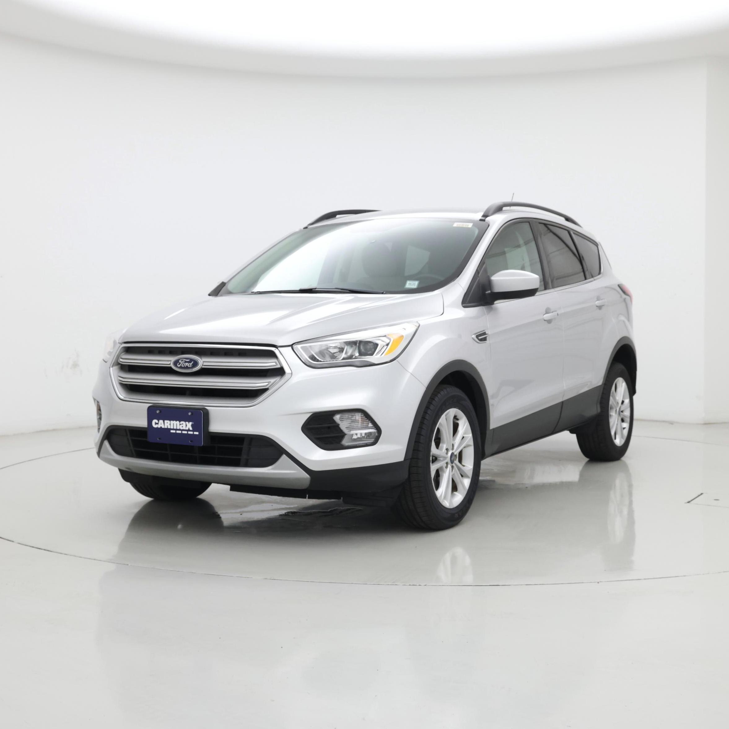 Thumbnail: 2019 Ford Escape - 4