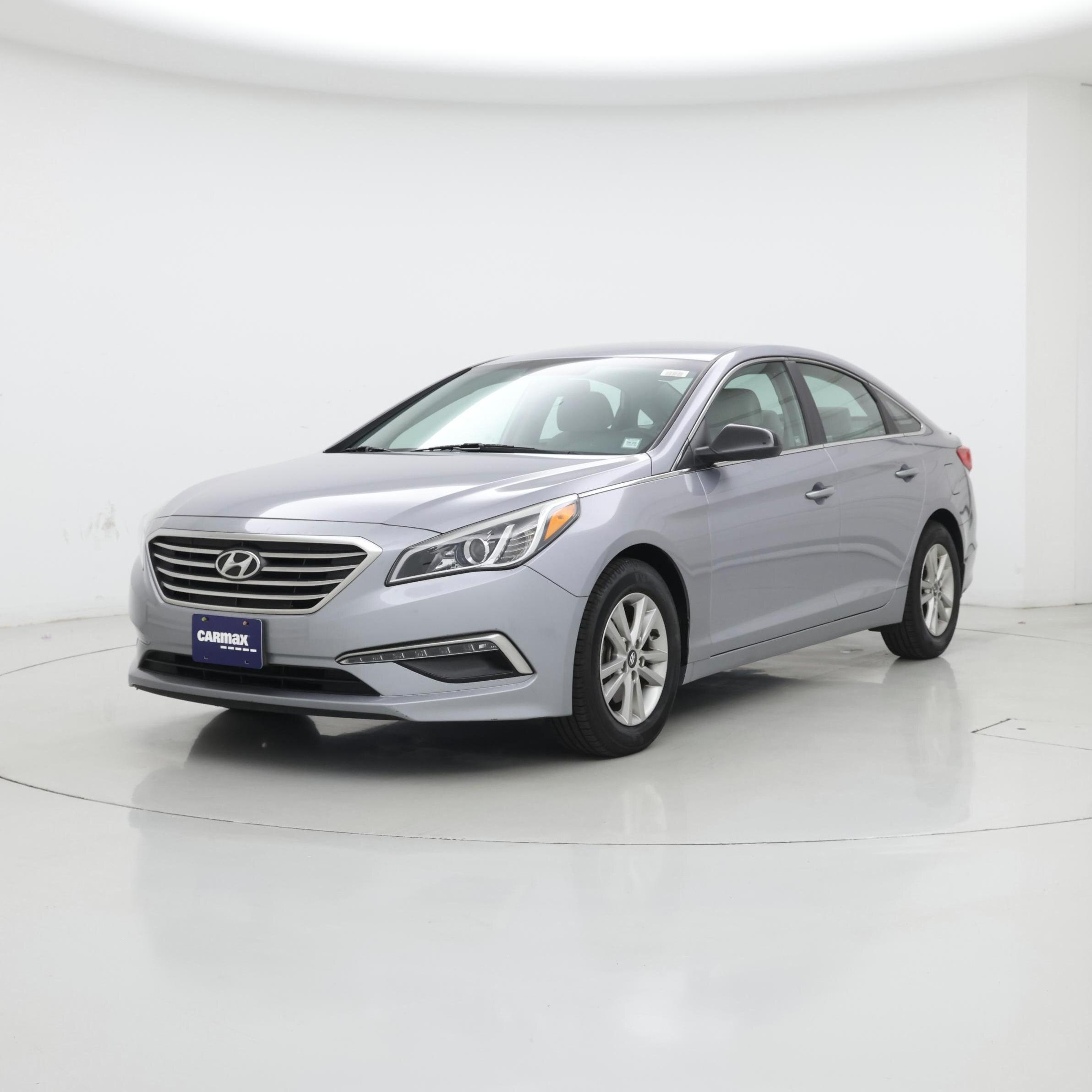 Thumbnail: 2015 Hyundai Sonata - 4