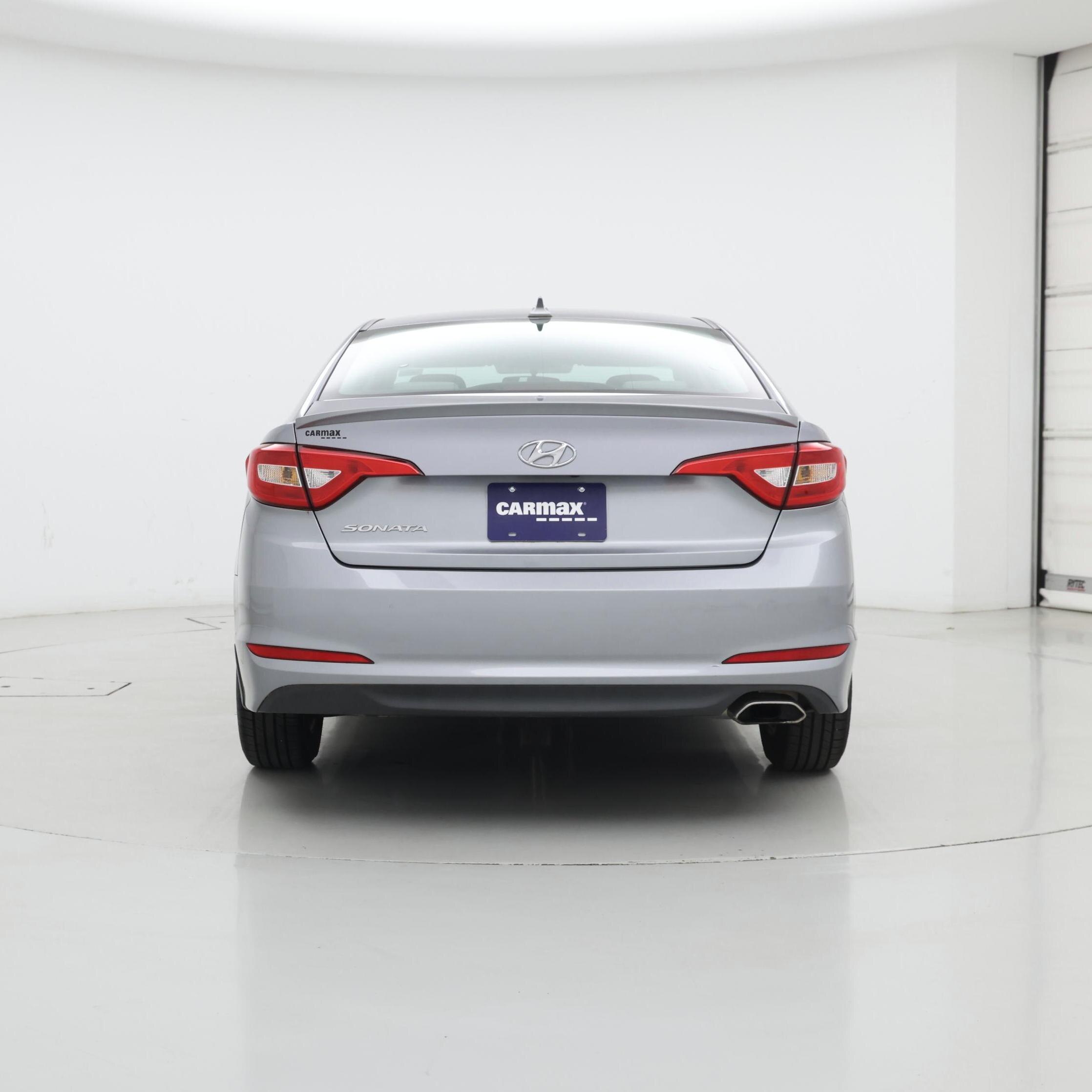 Thumbnail: 2015 Hyundai Sonata - 6
