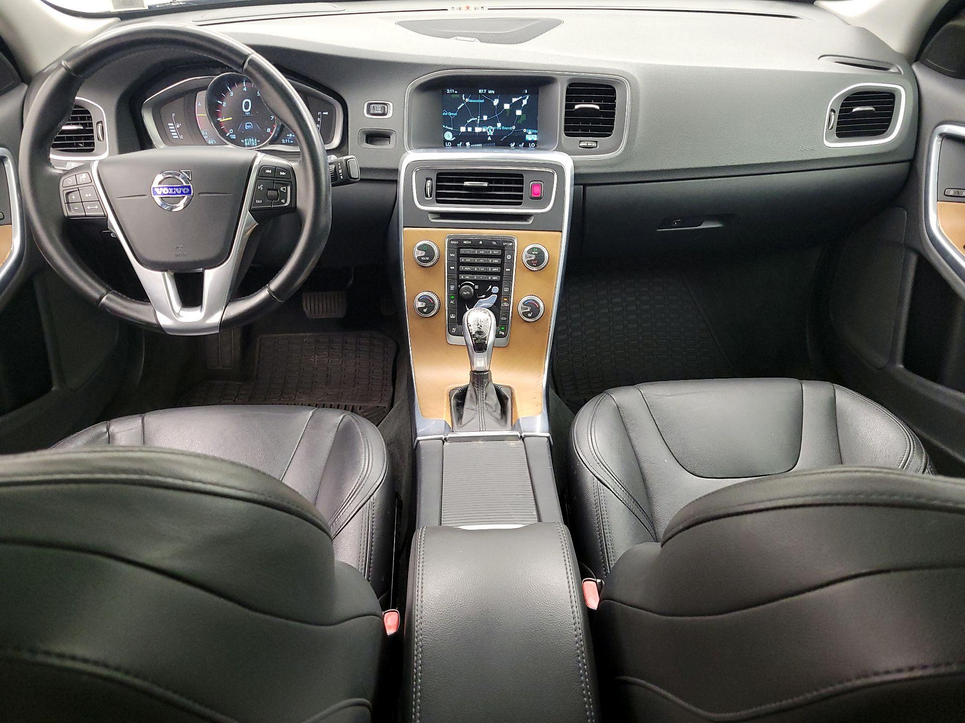 Thumbnail: 2016 Volvo S60 - 9