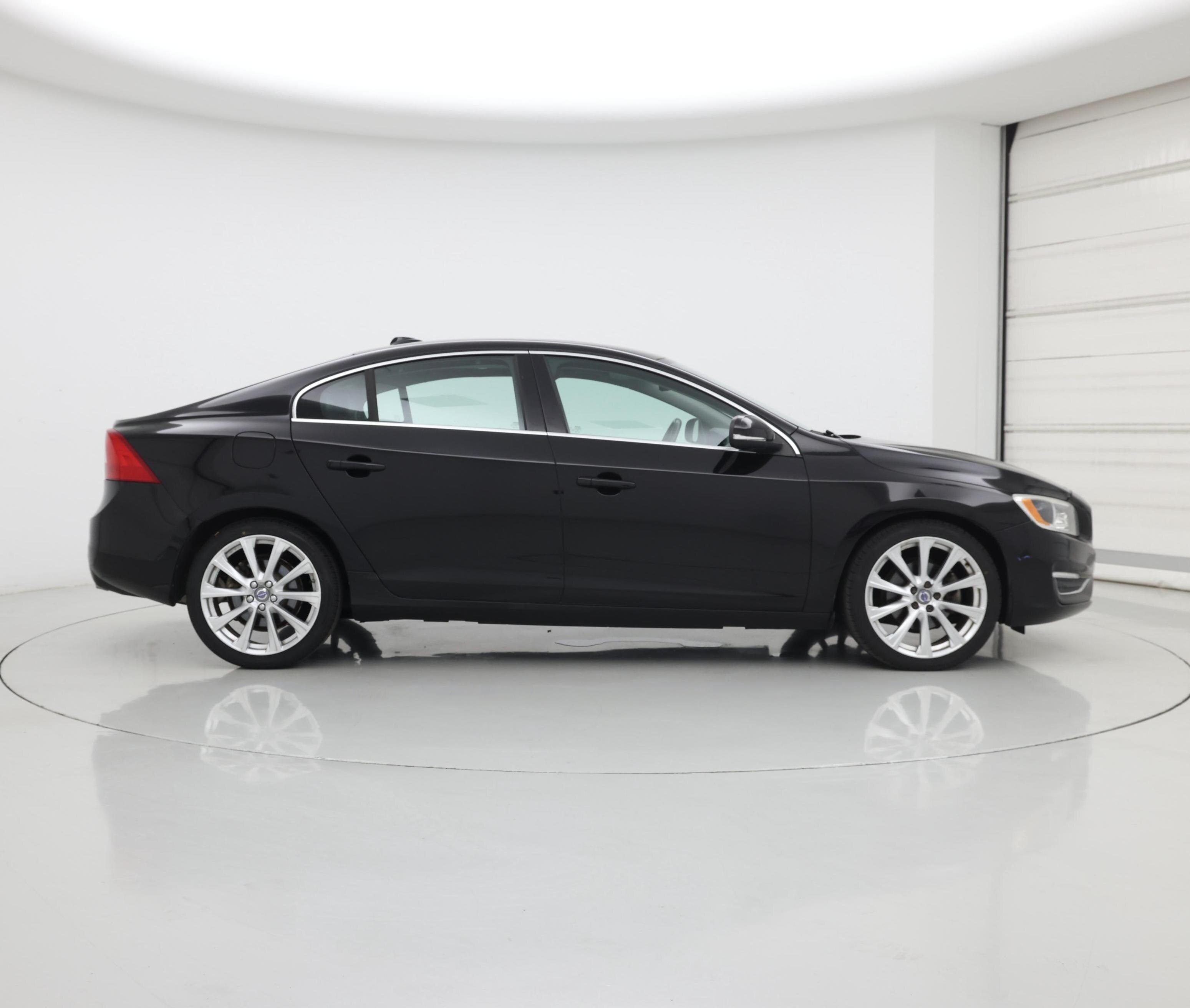 Thumbnail: 2016 Volvo S60 - 7