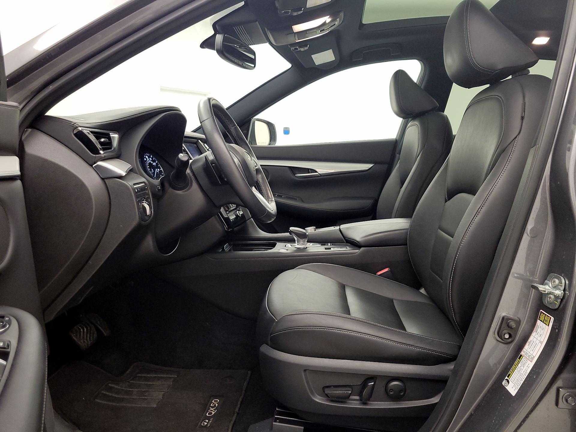 Thumbnail: 2021 INFINITI QX50 - 11
