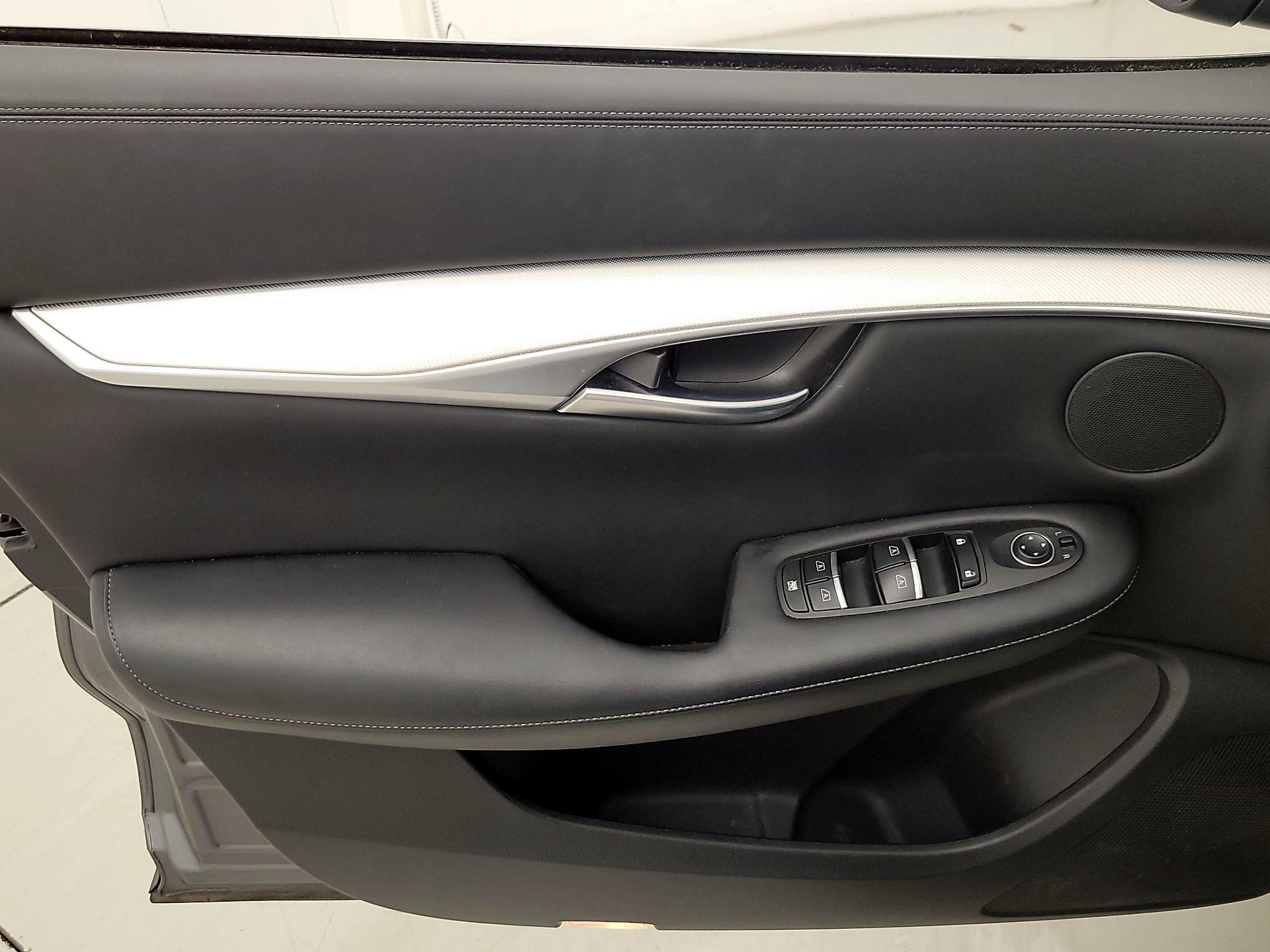 Thumbnail: 2021 INFINITI QX50 - 12