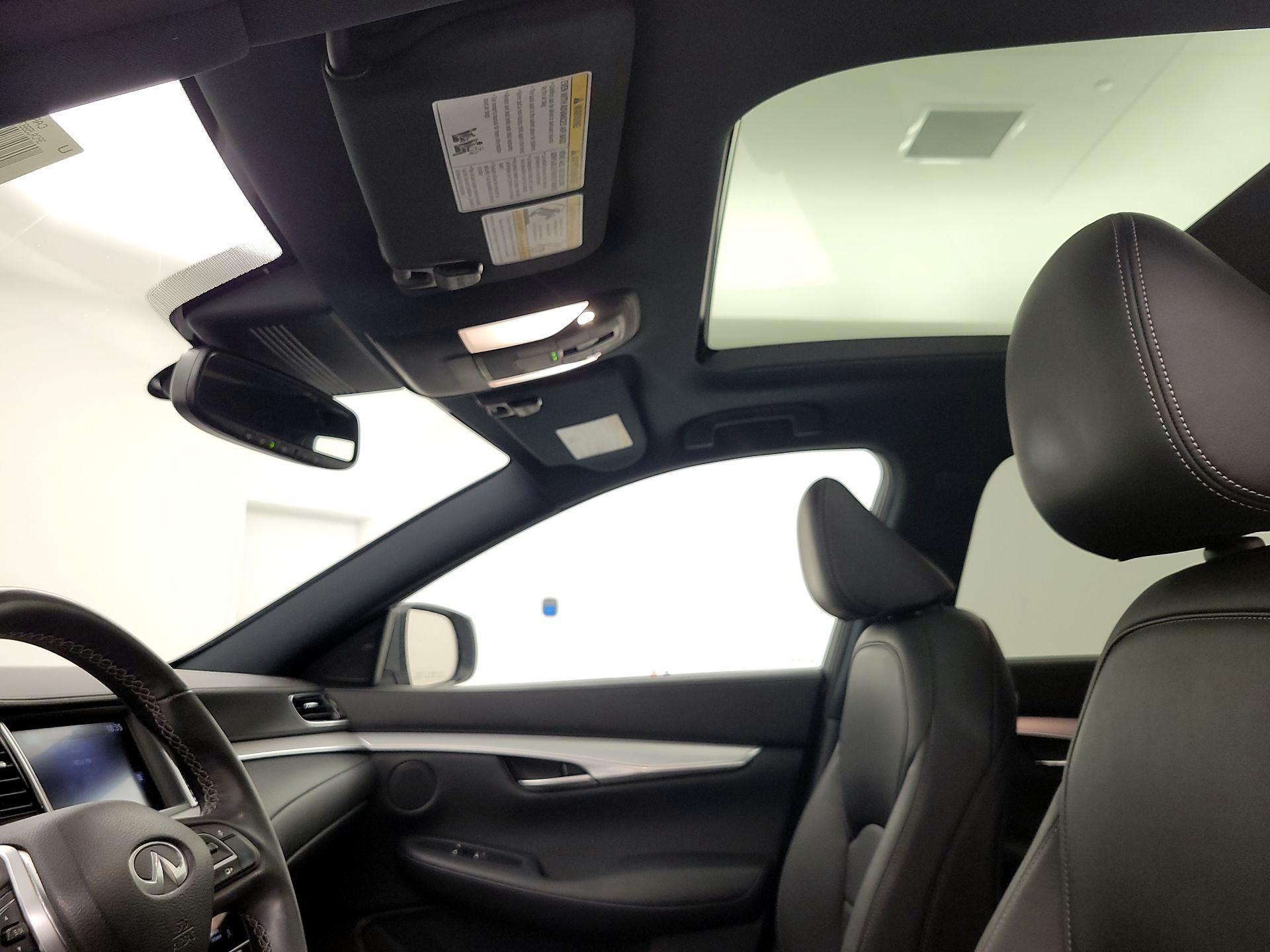 Thumbnail: 2021 INFINITI QX50 - 19