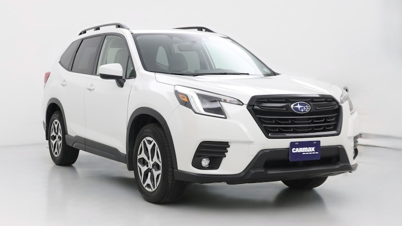 2024 Subaru Forester Premium Hero Image