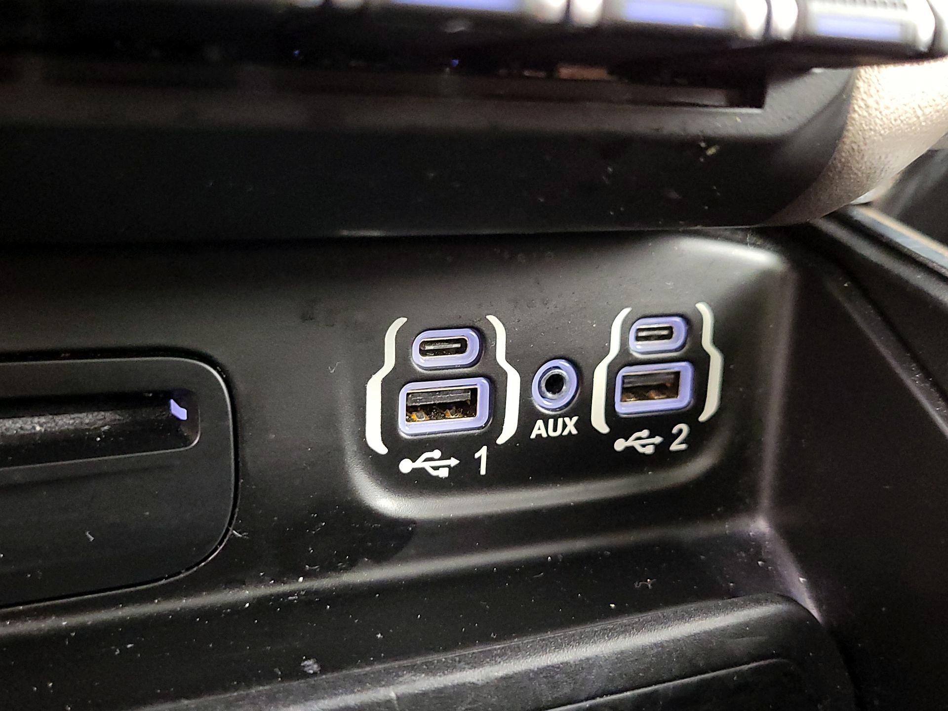 Thumbnail: 2019 RAM 1500 - 19