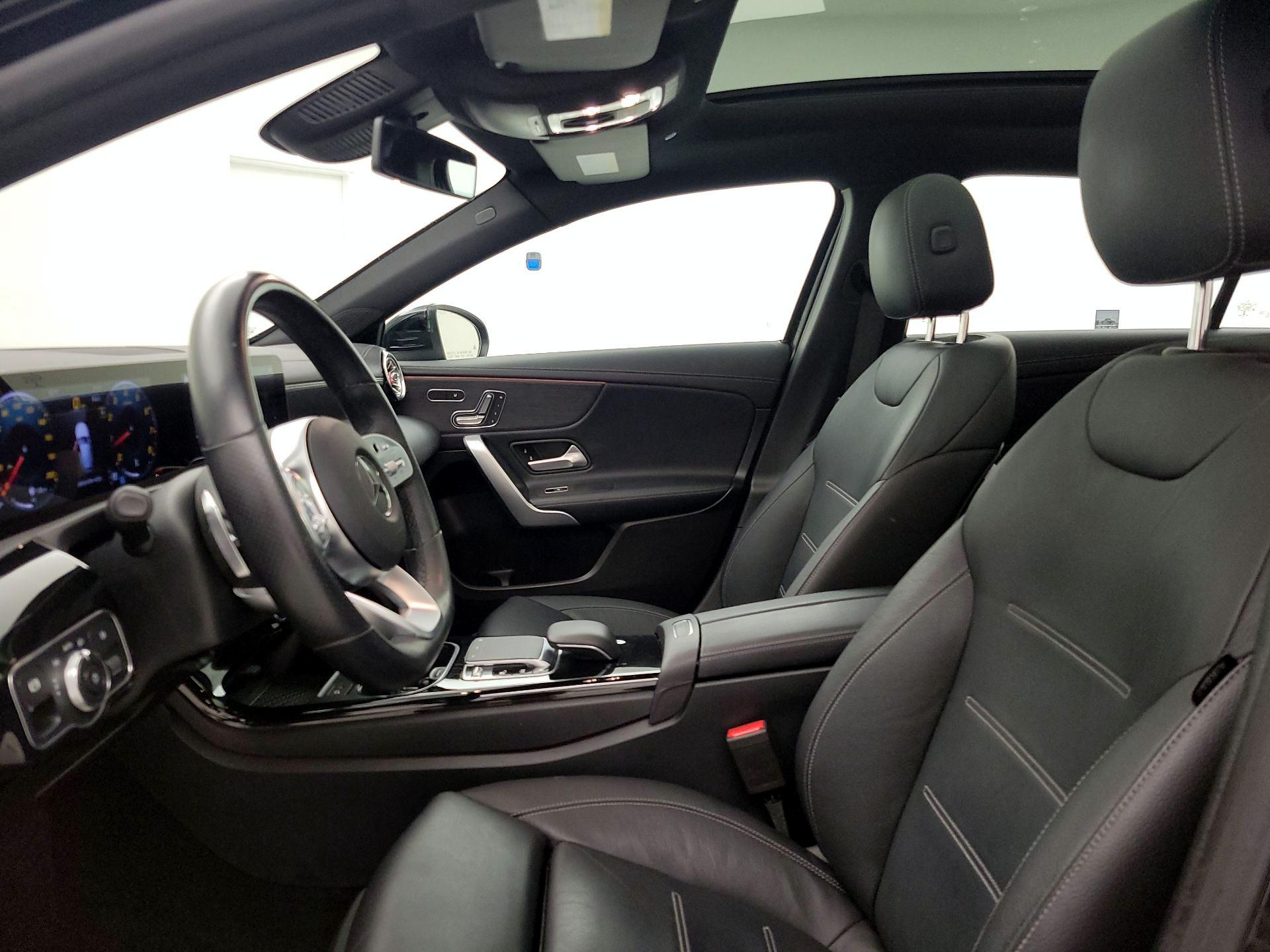Thumbnail: 2020 Mercedes-Benz A-Class - 11
