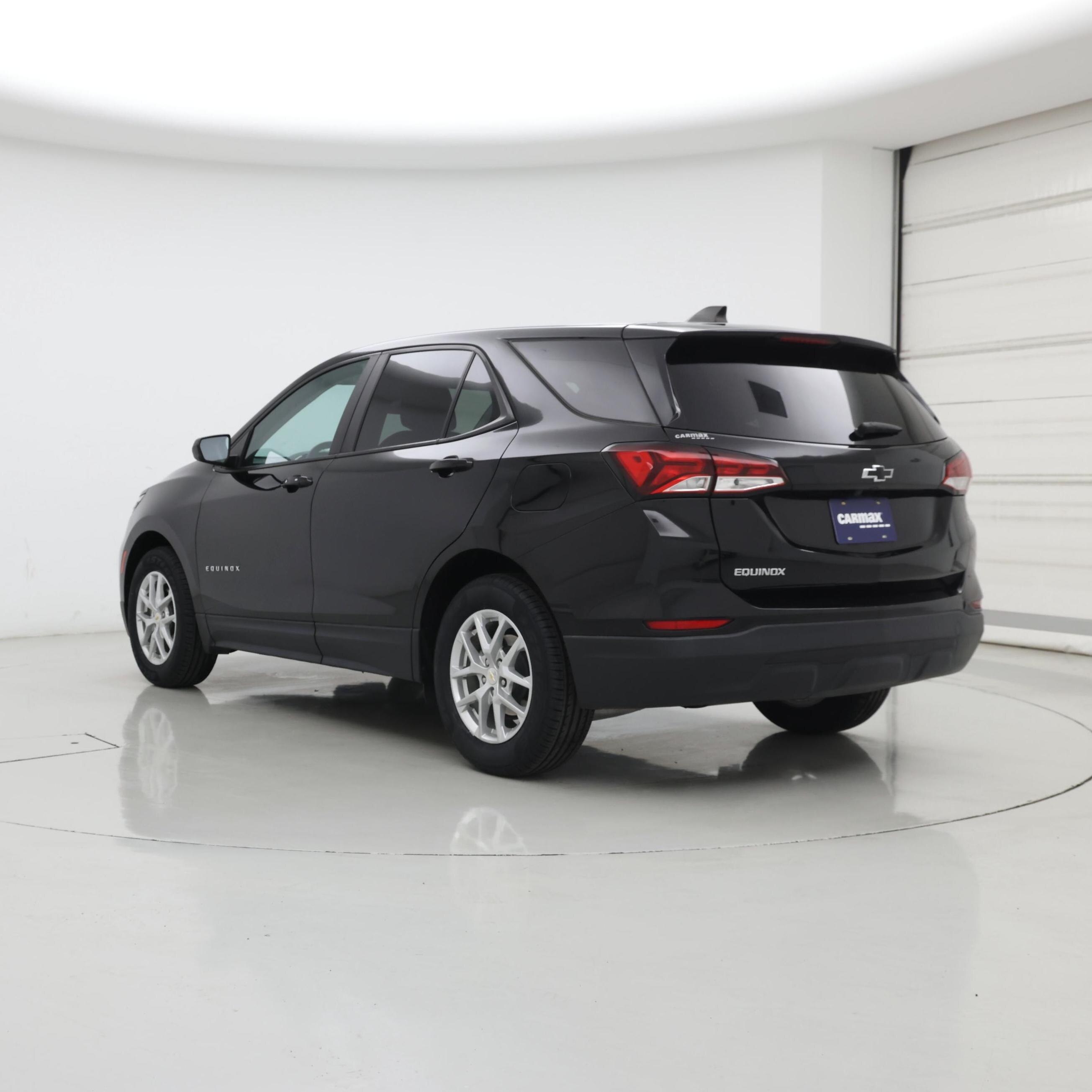 Thumbnail: 2022 Chevrolet Equinox - 2