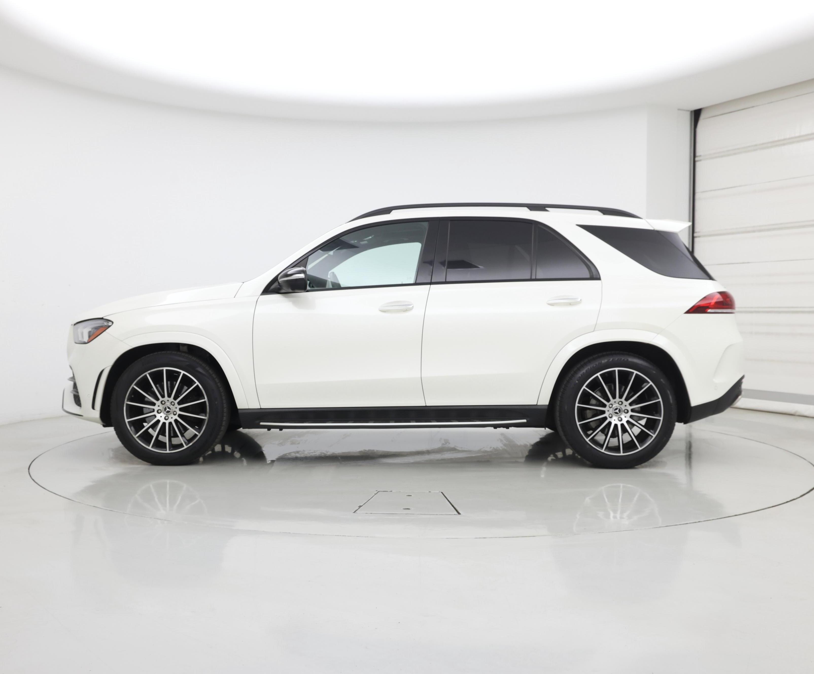 Thumbnail: 2020 Mercedes-Benz GLE - 3