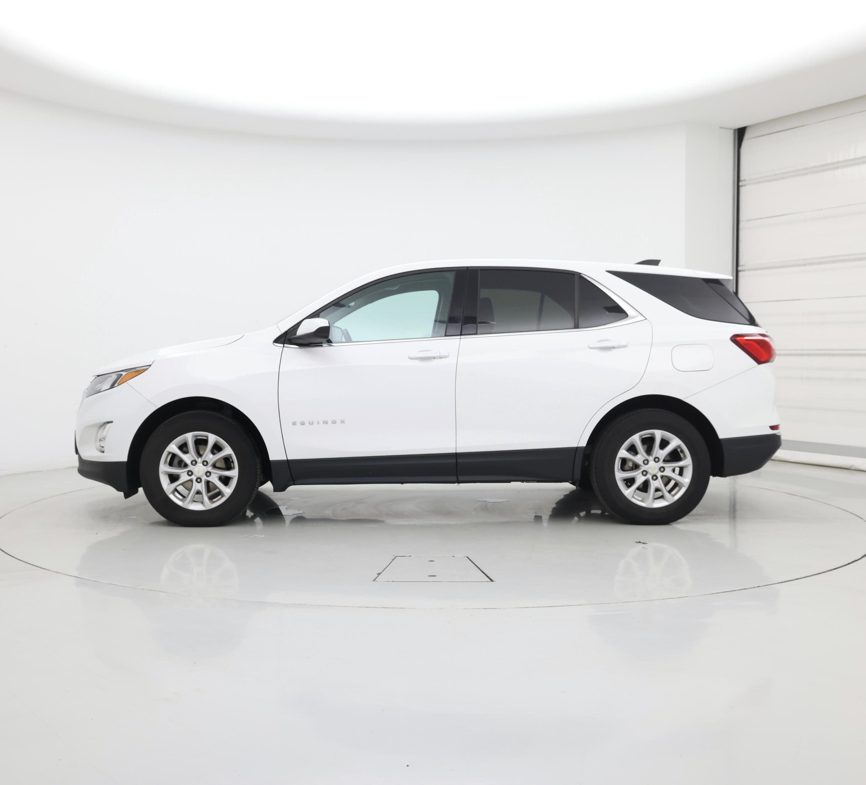 Thumbnail: 2020 Chevrolet Equinox - 3