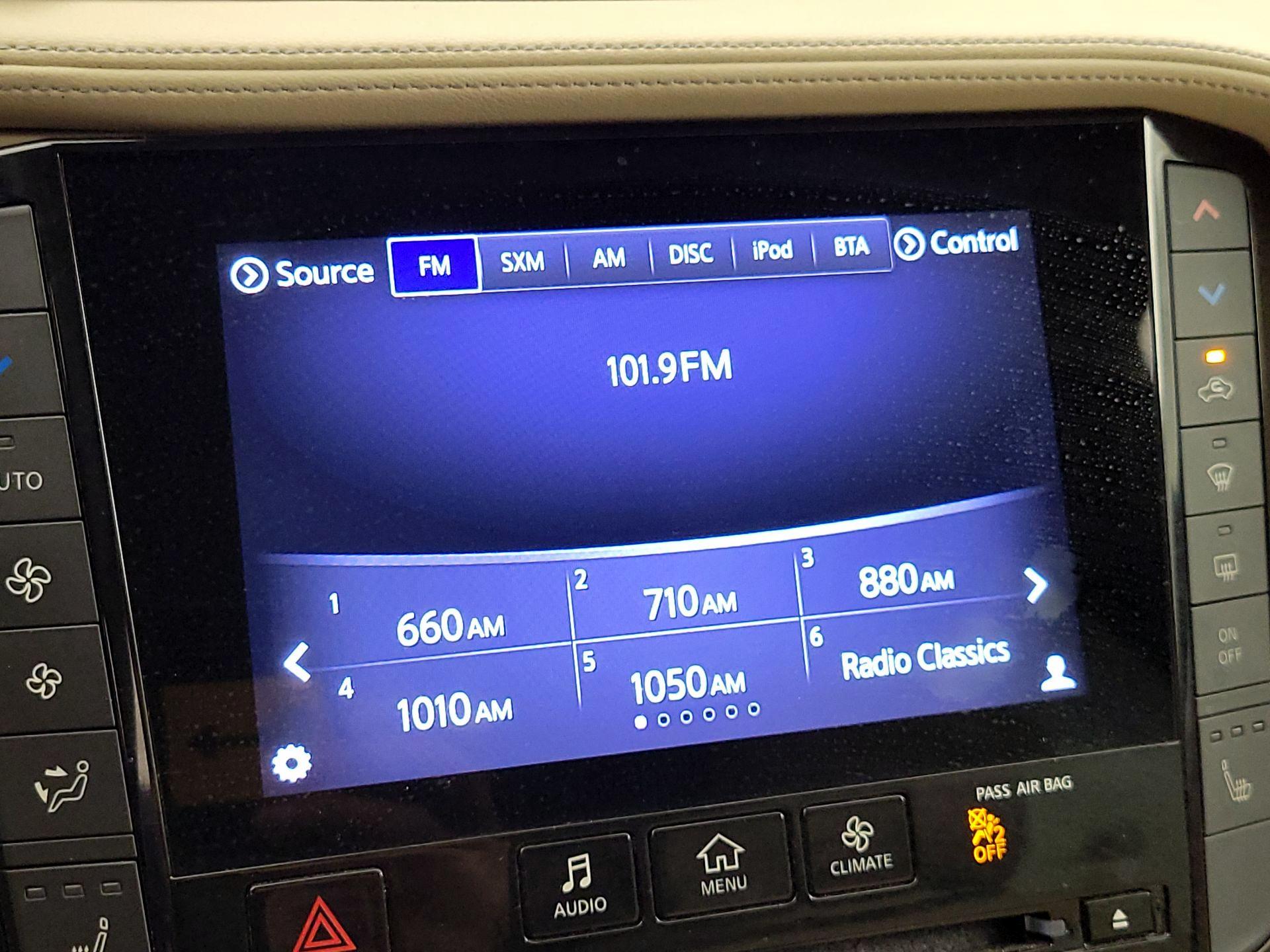 Thumbnail: 2019 INFINITI QX50 - 16