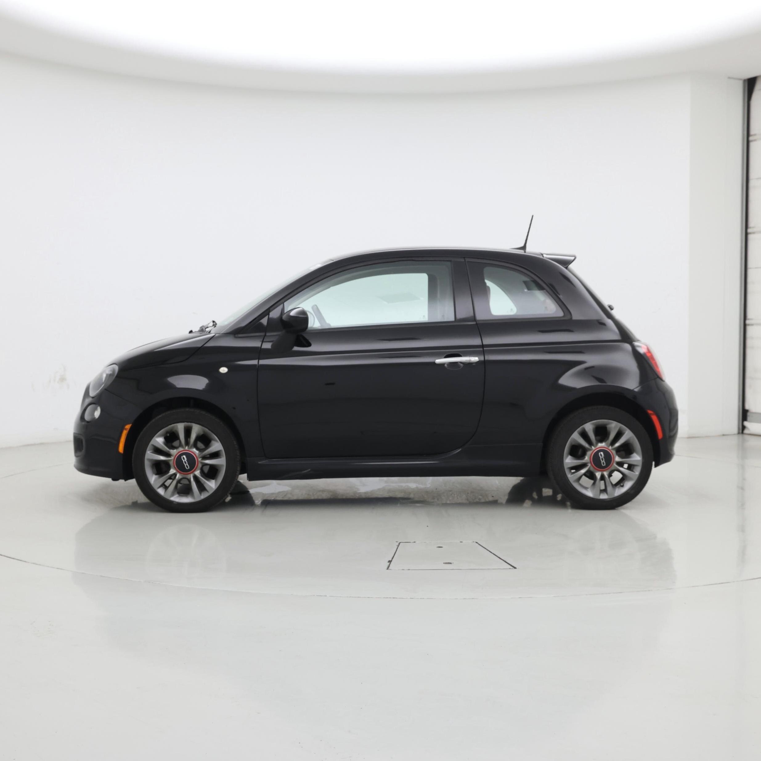 Thumbnail: 2017 Fiat 500 - 3