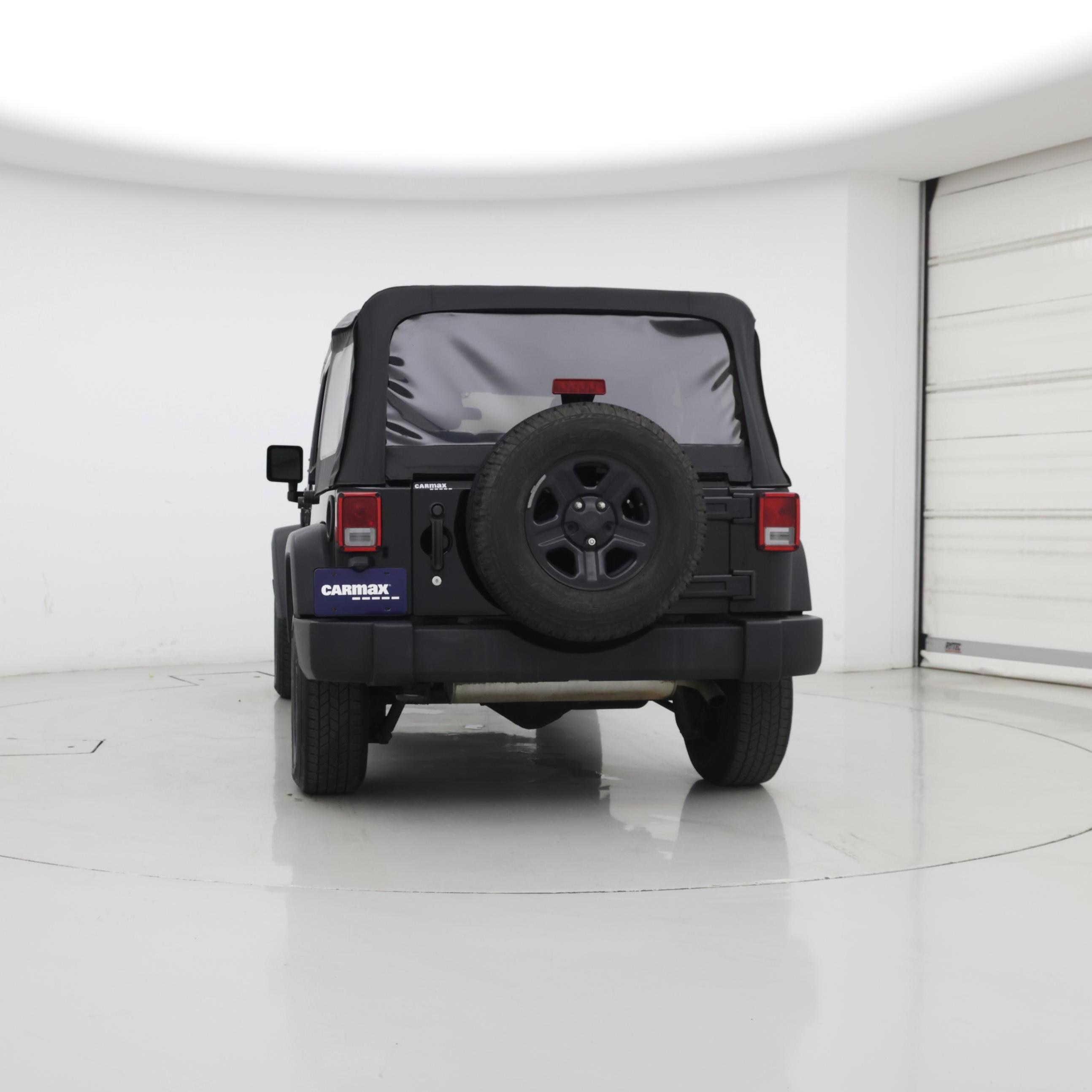 Thumbnail: 2016 Jeep Wrangler - 6