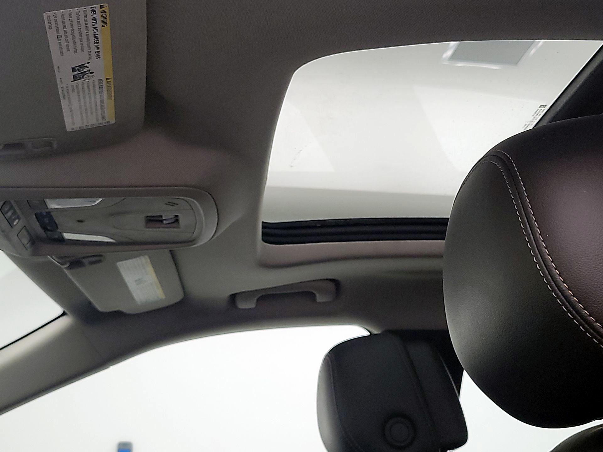Thumbnail: 2014 Chevrolet Impala - 19