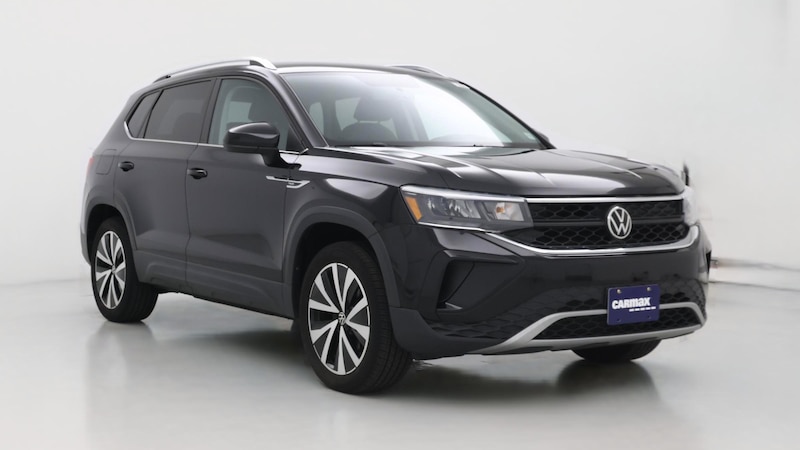 2022 Volkswagen Taos SE Hero Image