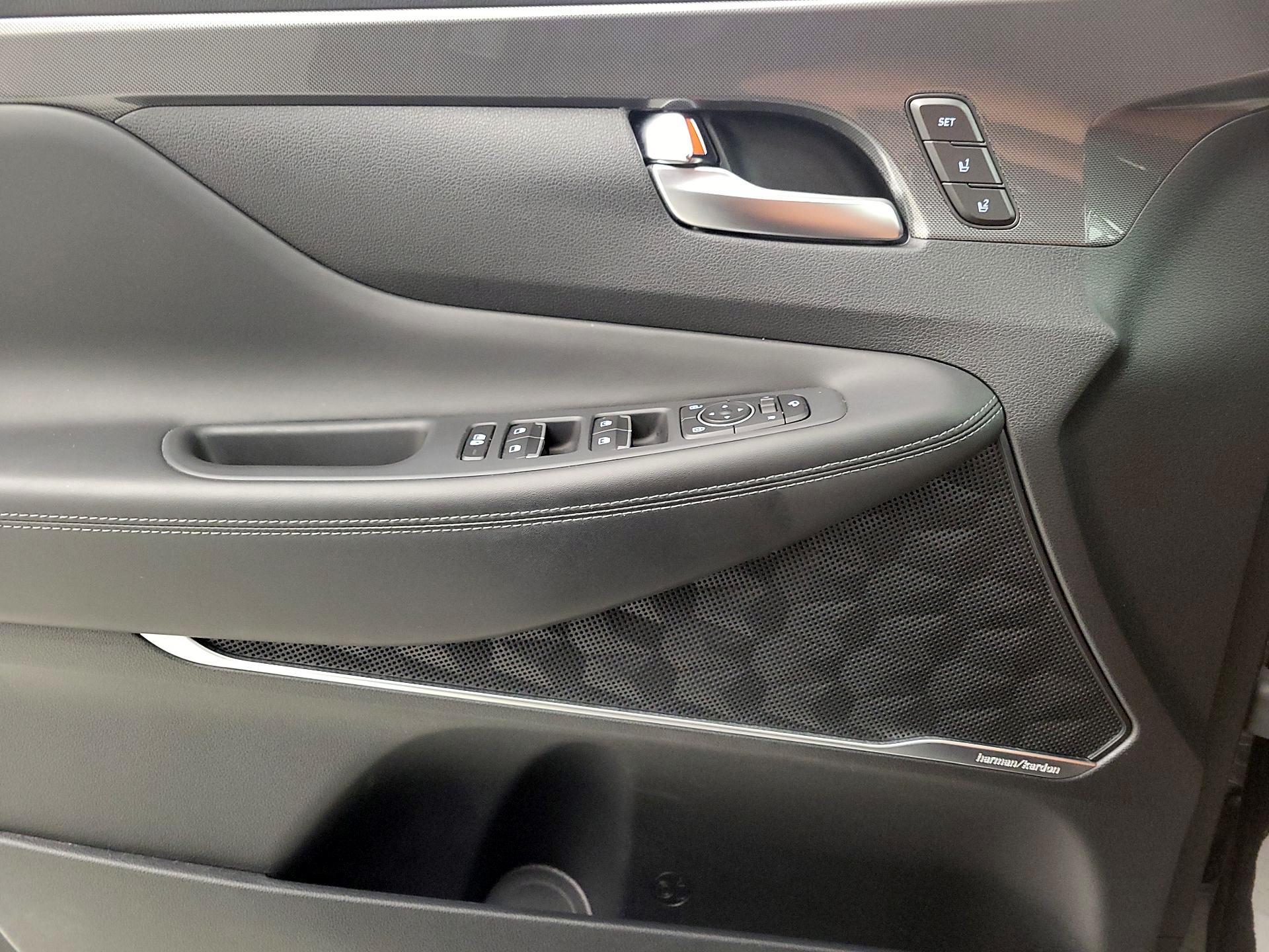 Thumbnail: 2022 Hyundai Santa Fe - 12