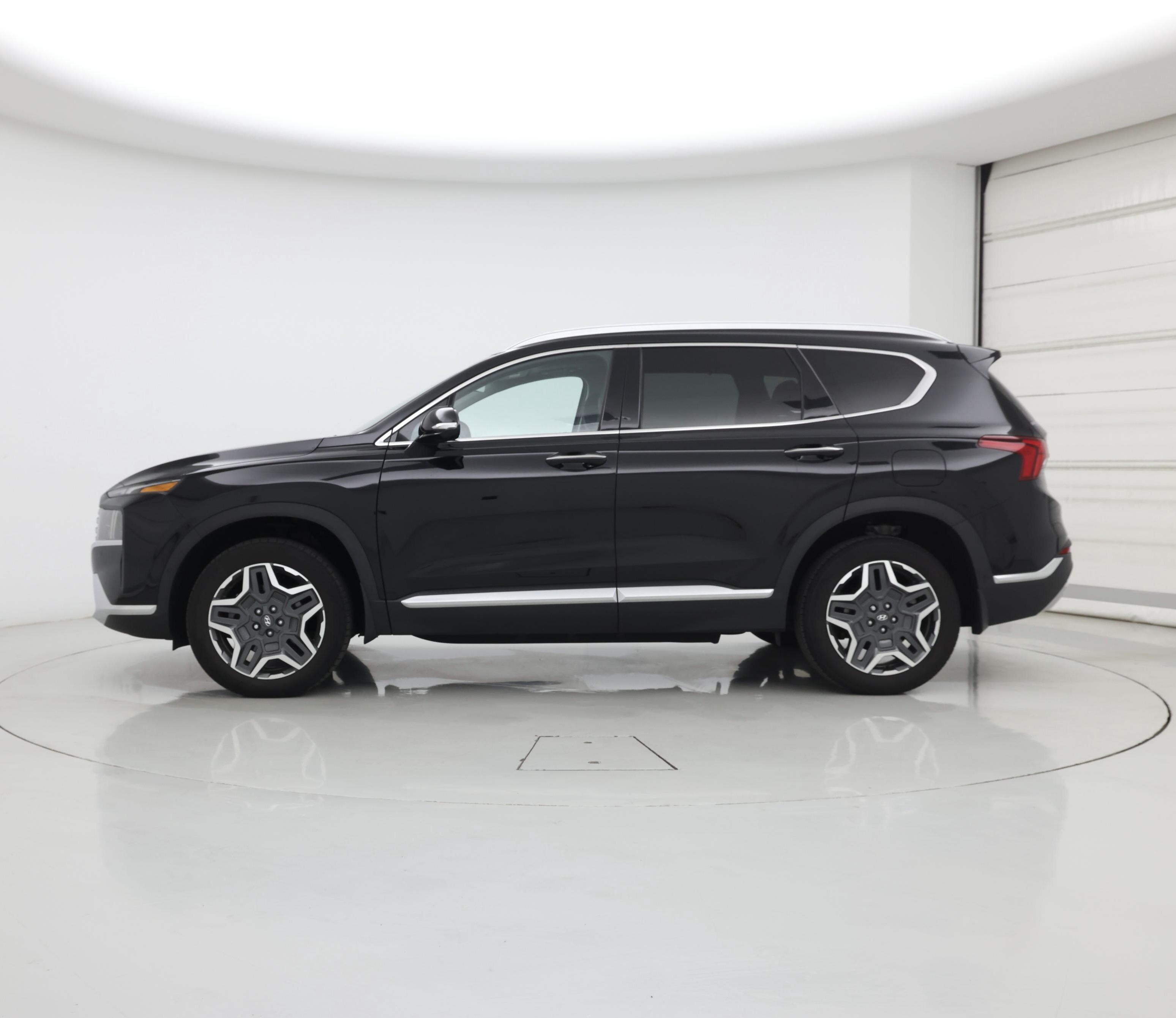 Thumbnail: 2022 Hyundai Santa Fe - 3