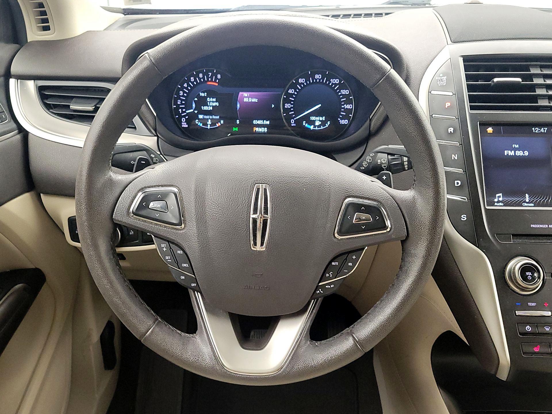 Thumbnail: 2019 Lincoln MKC - 10