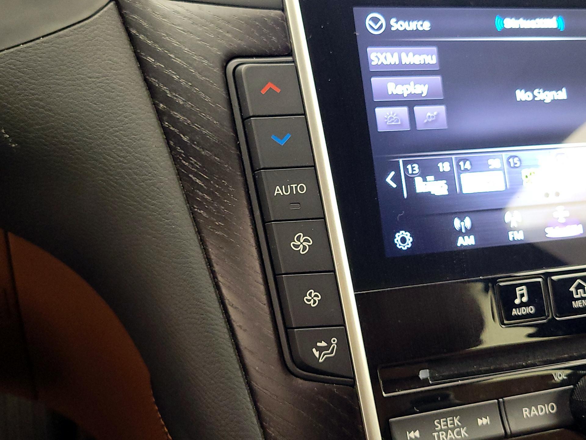 Thumbnail: 2021 INFINITI Q50 - 17