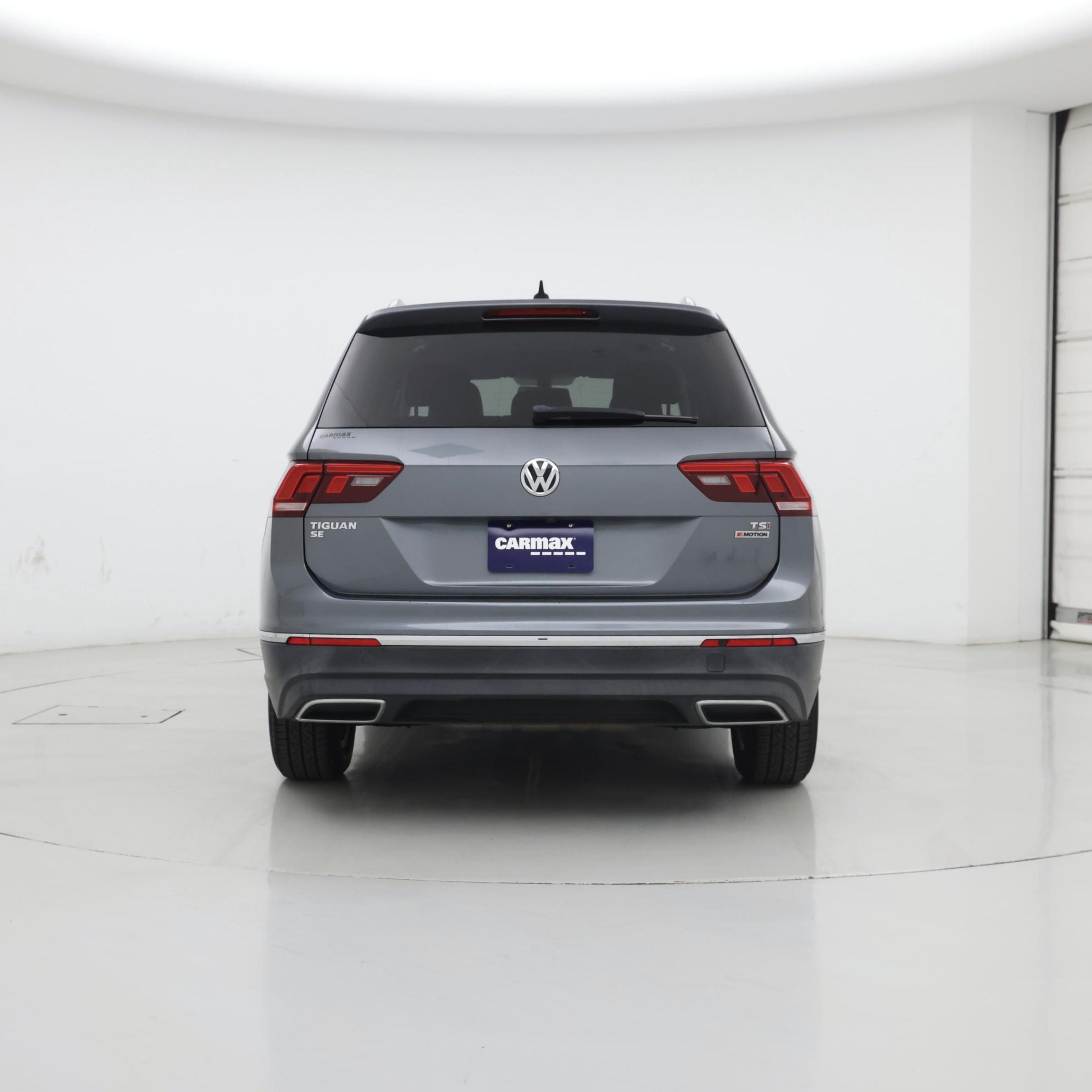 Thumbnail: 2018 Volkswagen Tiguan - 6