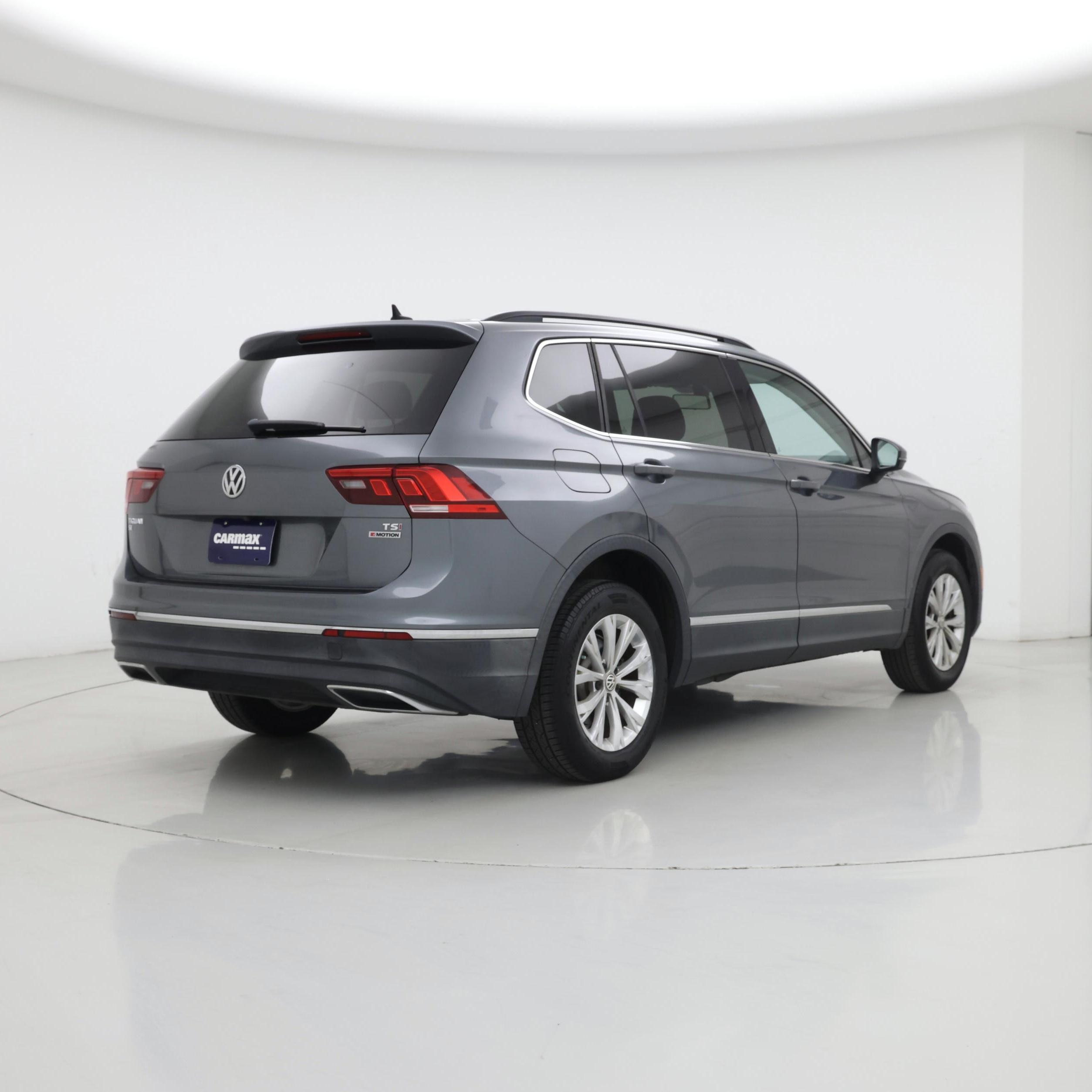 Thumbnail: 2018 Volkswagen Tiguan - 8