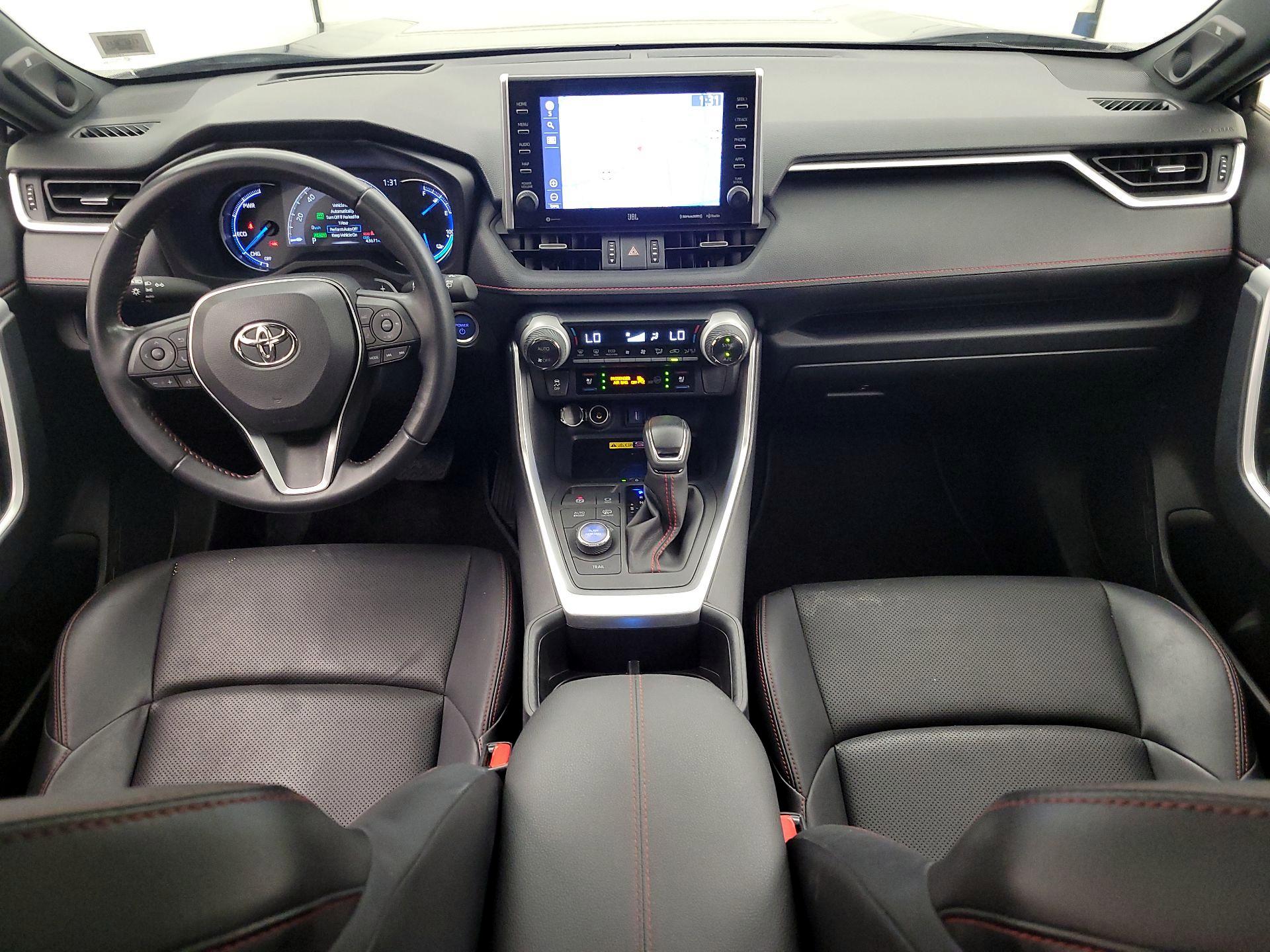Thumbnail: 2022 Toyota RAV4 - 9