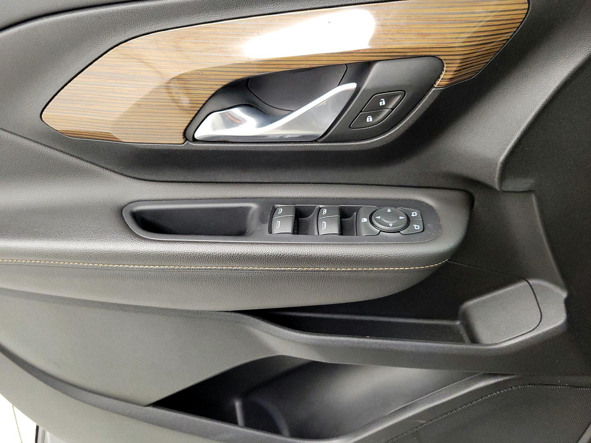 Thumbnail: 2020 GMC Terrain - 12