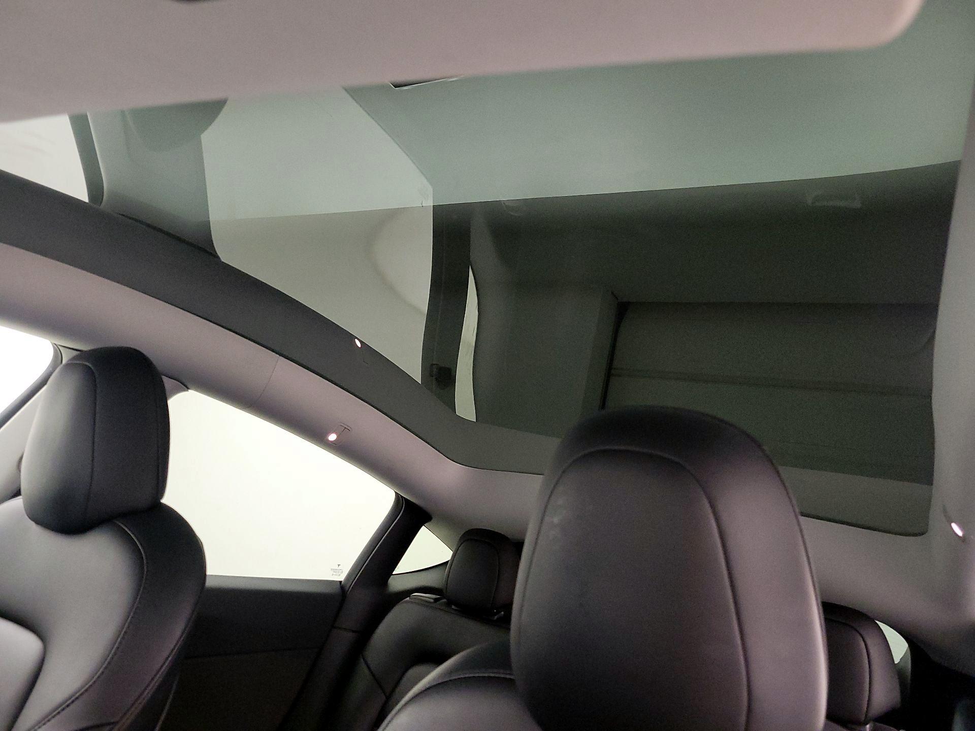 Thumbnail: 2021 Tesla Model Y - 19