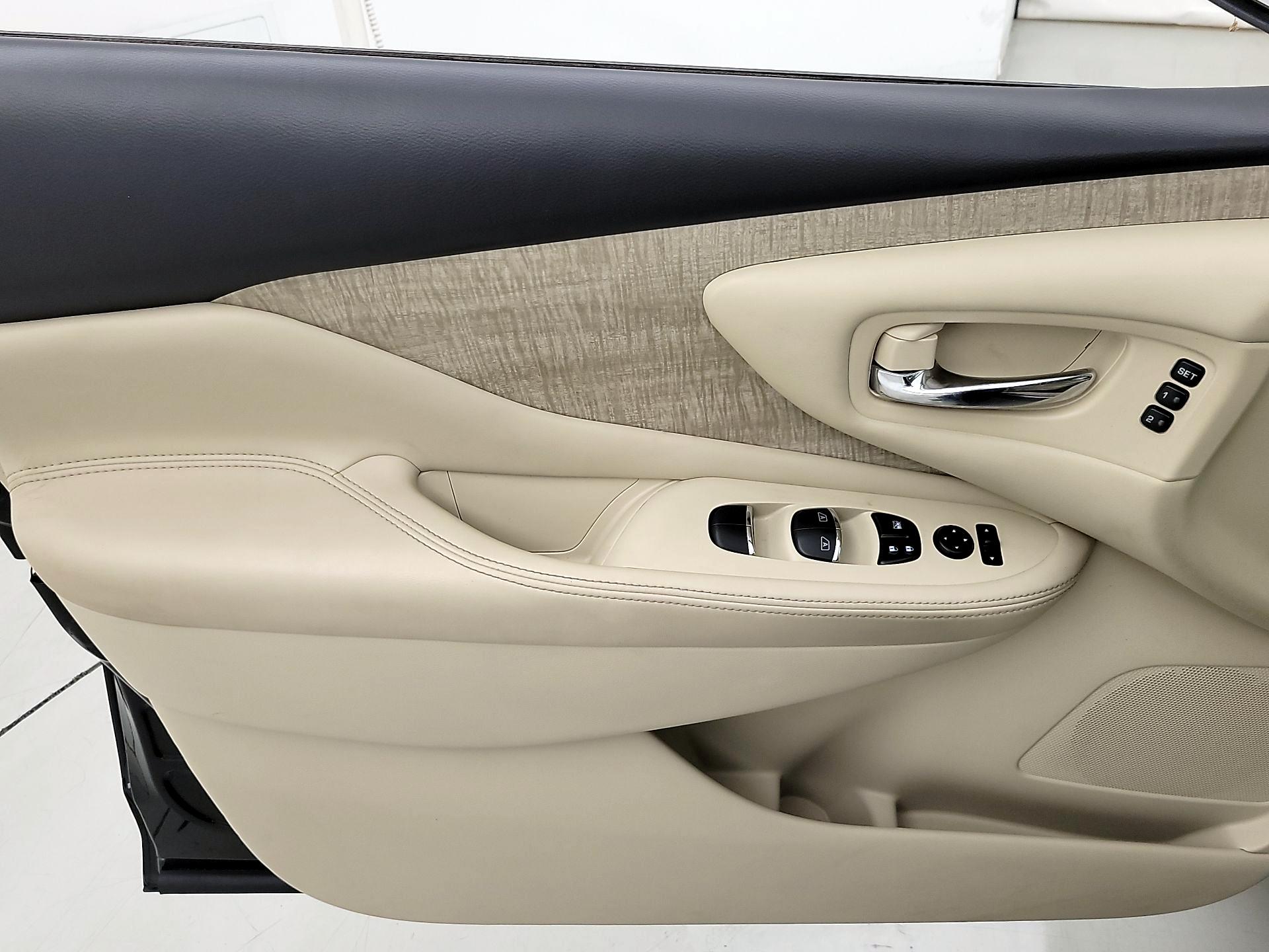 Thumbnail: 2019 Nissan Murano - 12