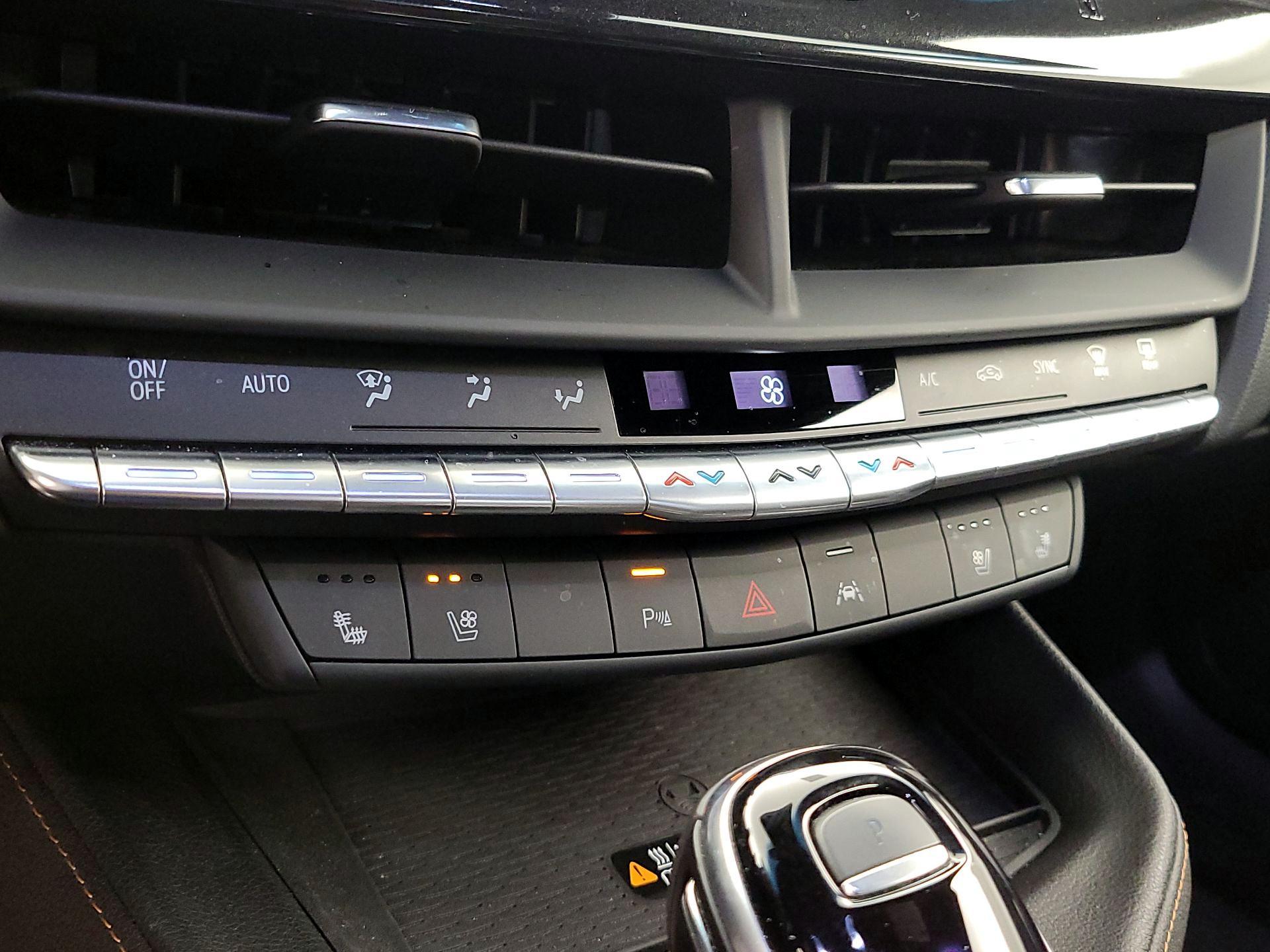 Thumbnail: 2020 Cadillac CT4 - 17