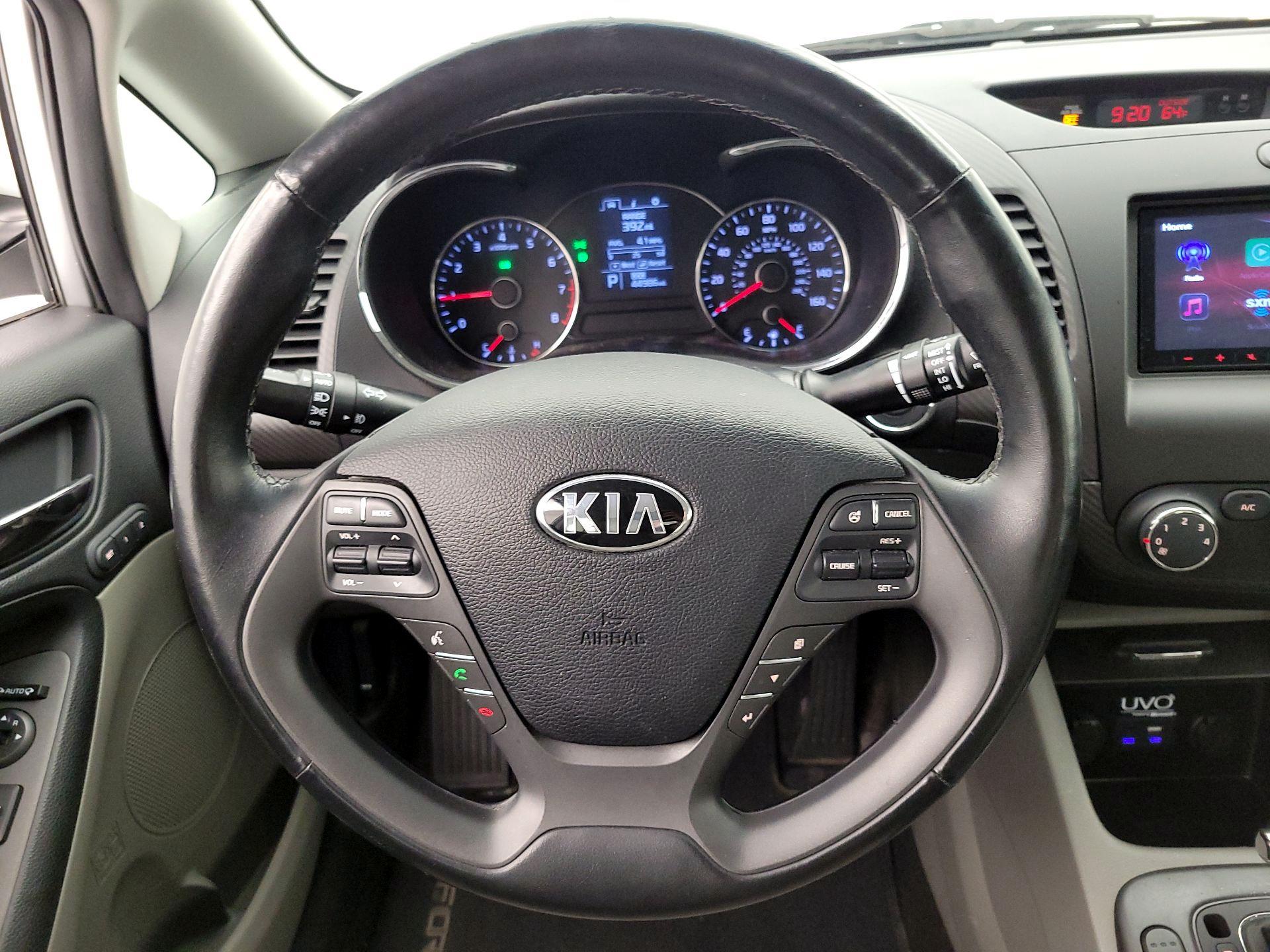 Thumbnail: 2014 Kia Forte - 10