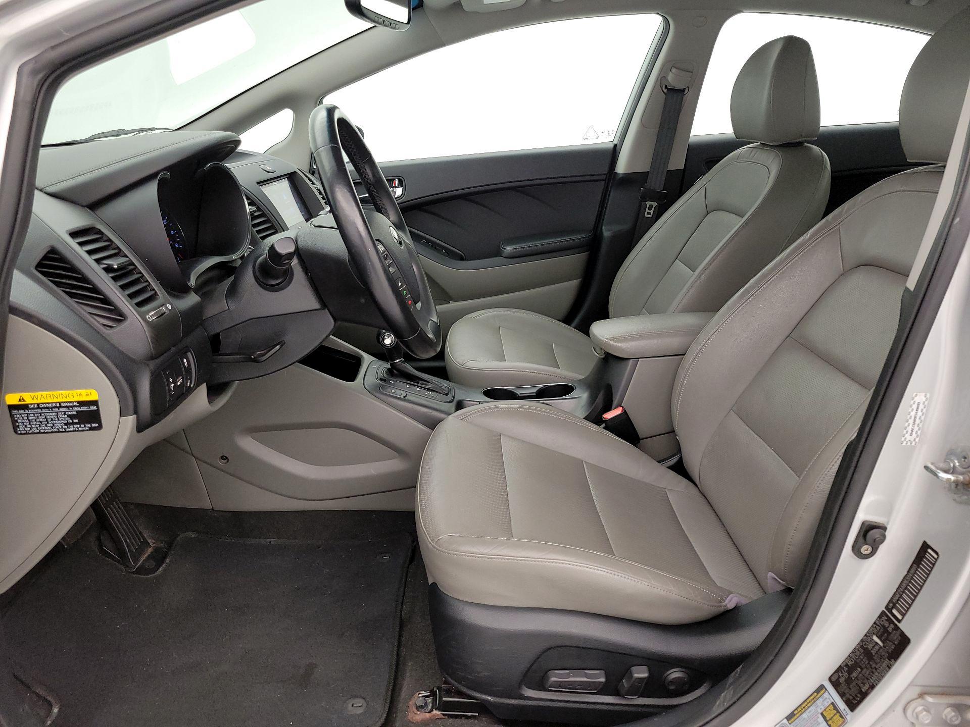 Thumbnail: 2014 Kia Forte - 11