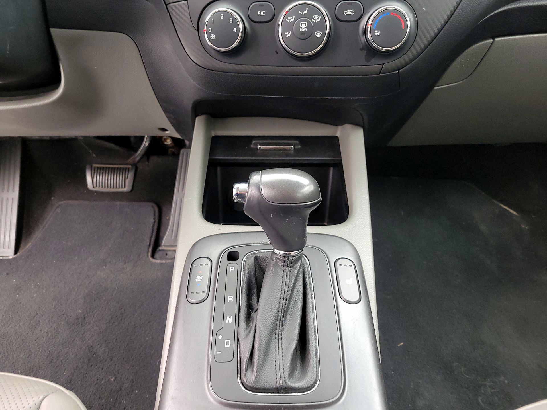 Thumbnail: 2014 Kia Forte - 17