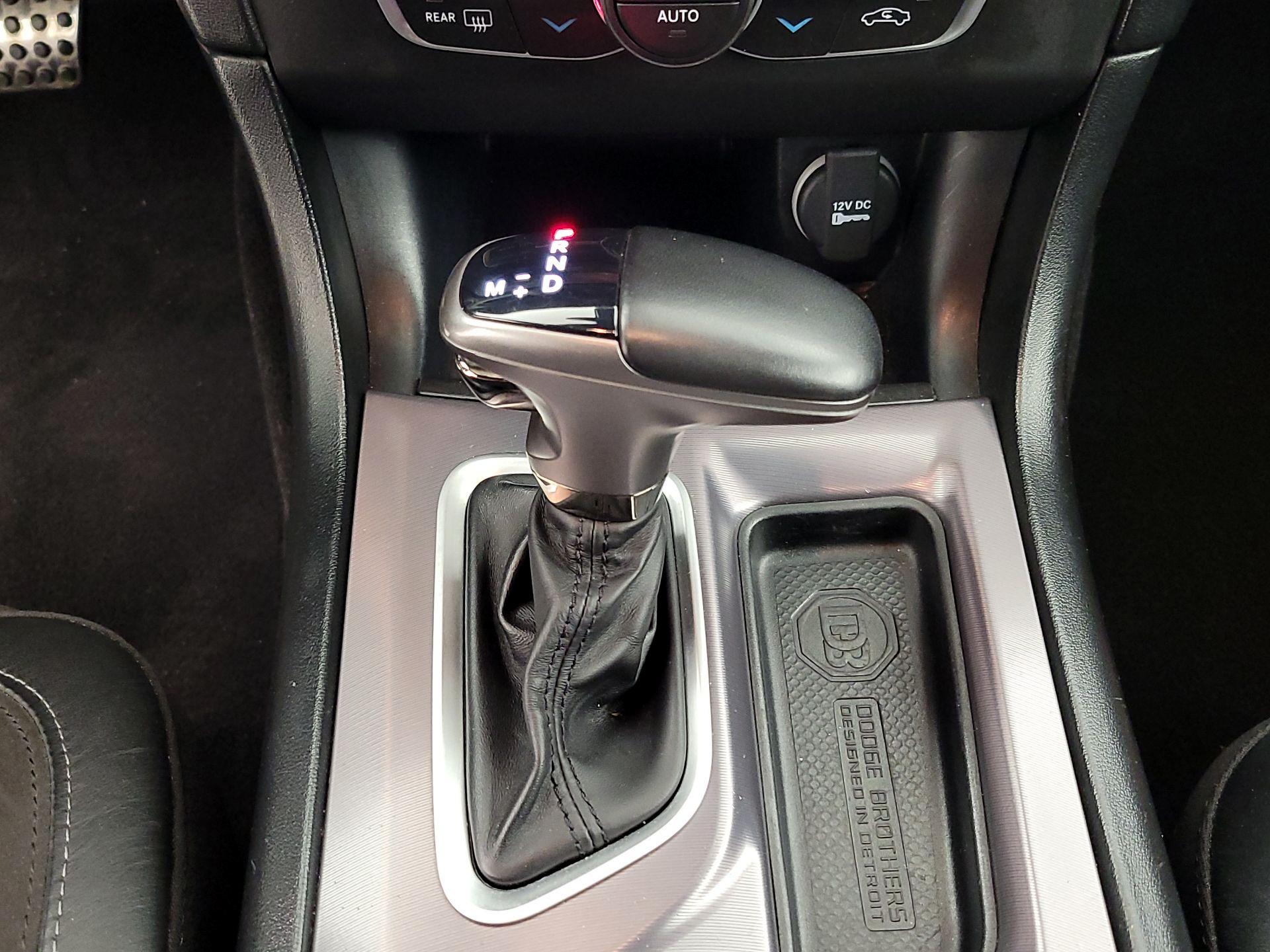 Thumbnail: 2020 Dodge Charger - 17