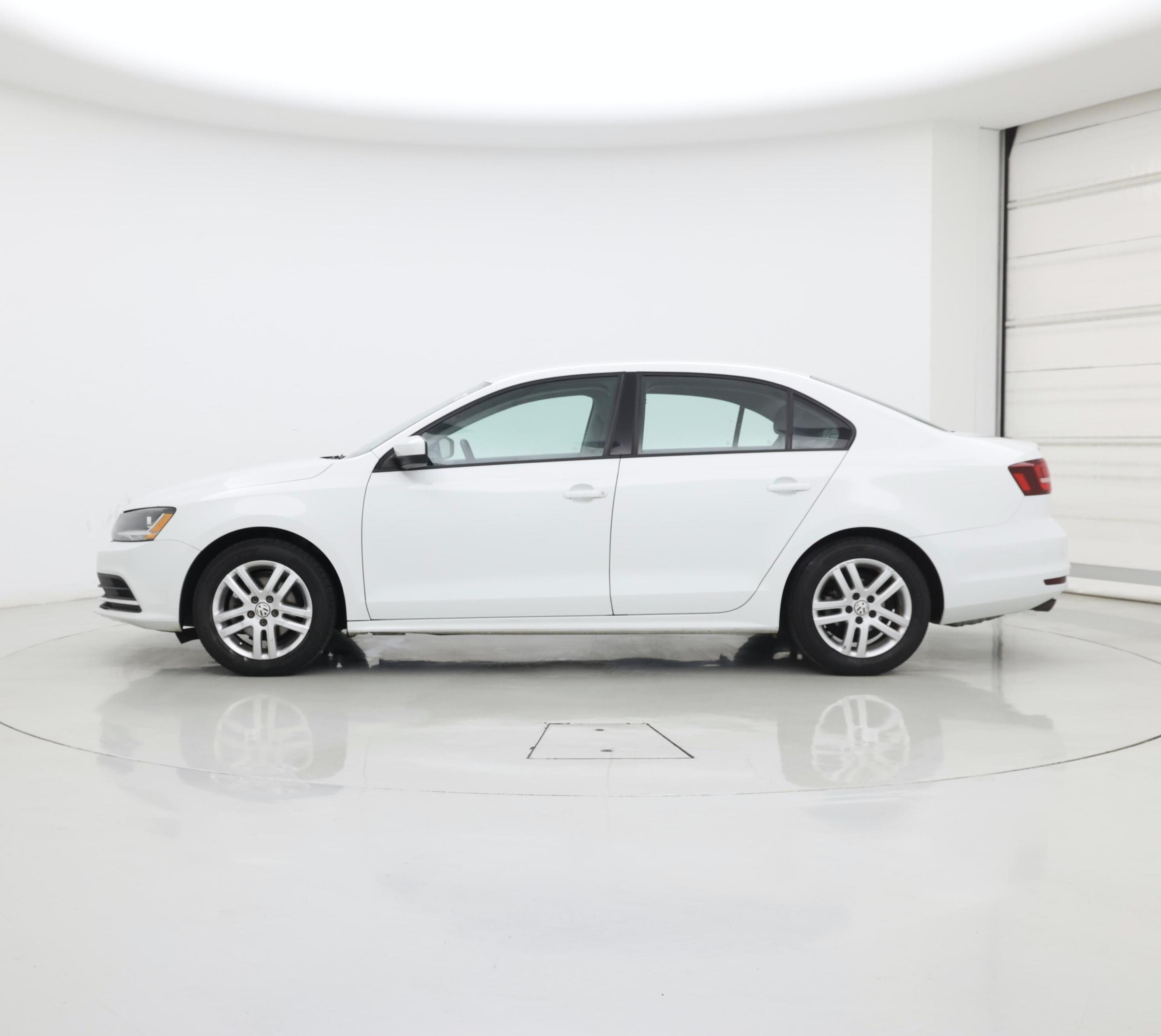 Thumbnail: 2018 Volkswagen Jetta - 3