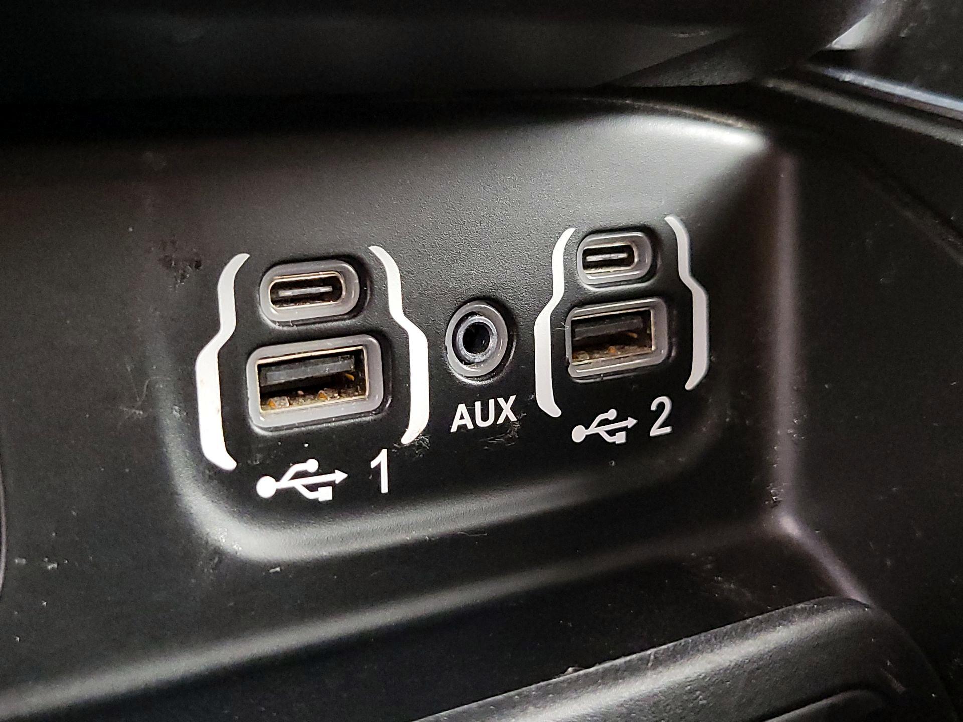 Thumbnail: 2020 RAM 1500 - 18