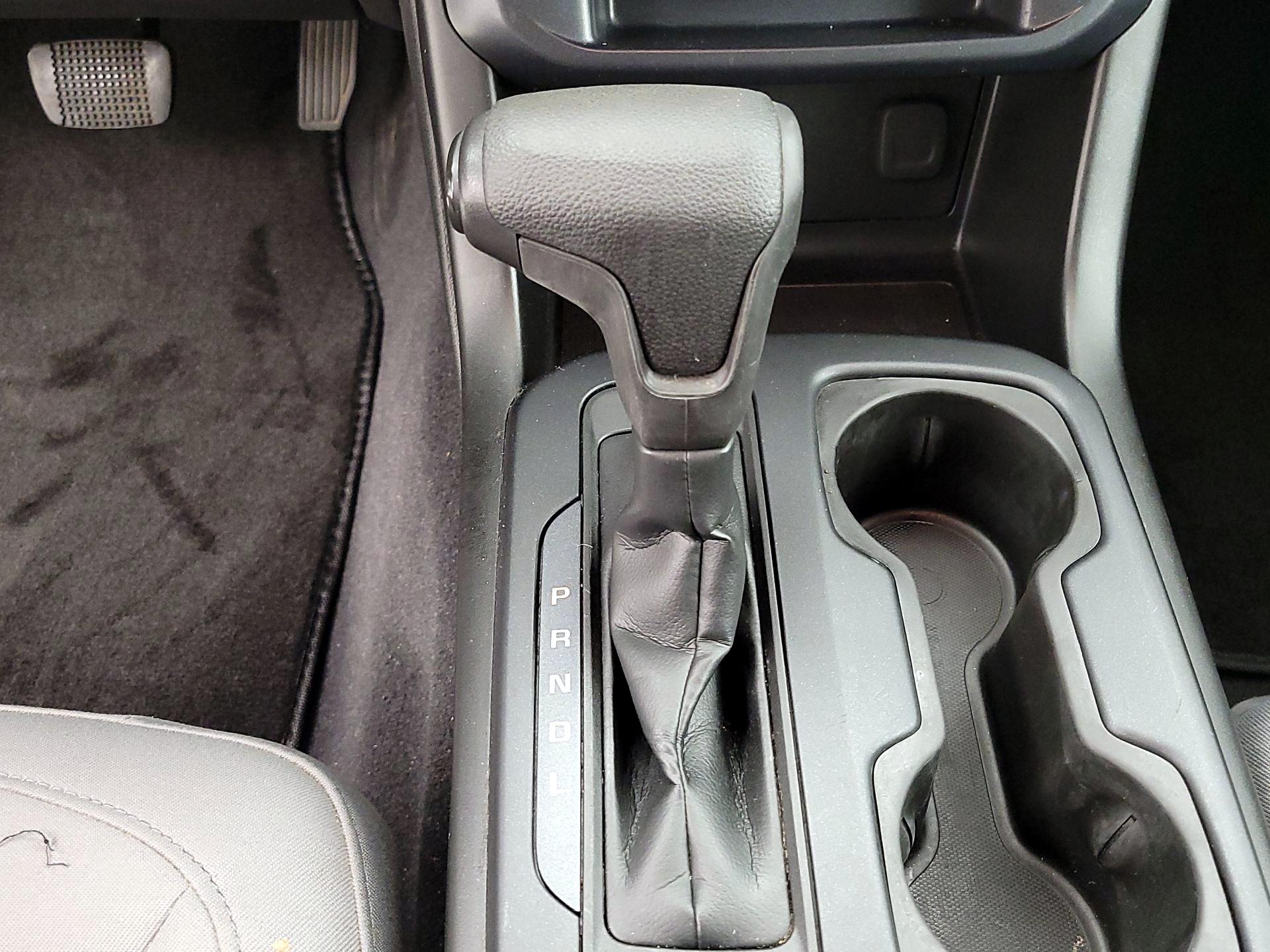 Thumbnail: 2019 Chevrolet Colorado - 17