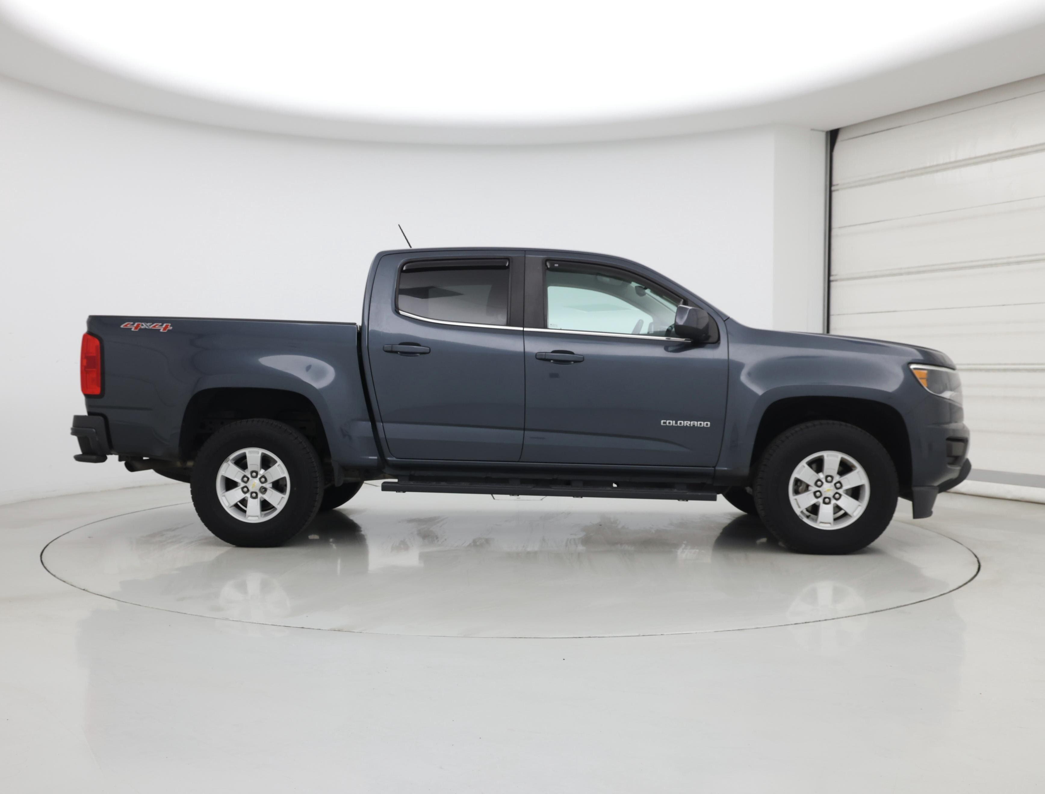 Thumbnail: 2019 Chevrolet Colorado - 7